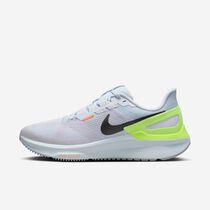 Nike Structure 25