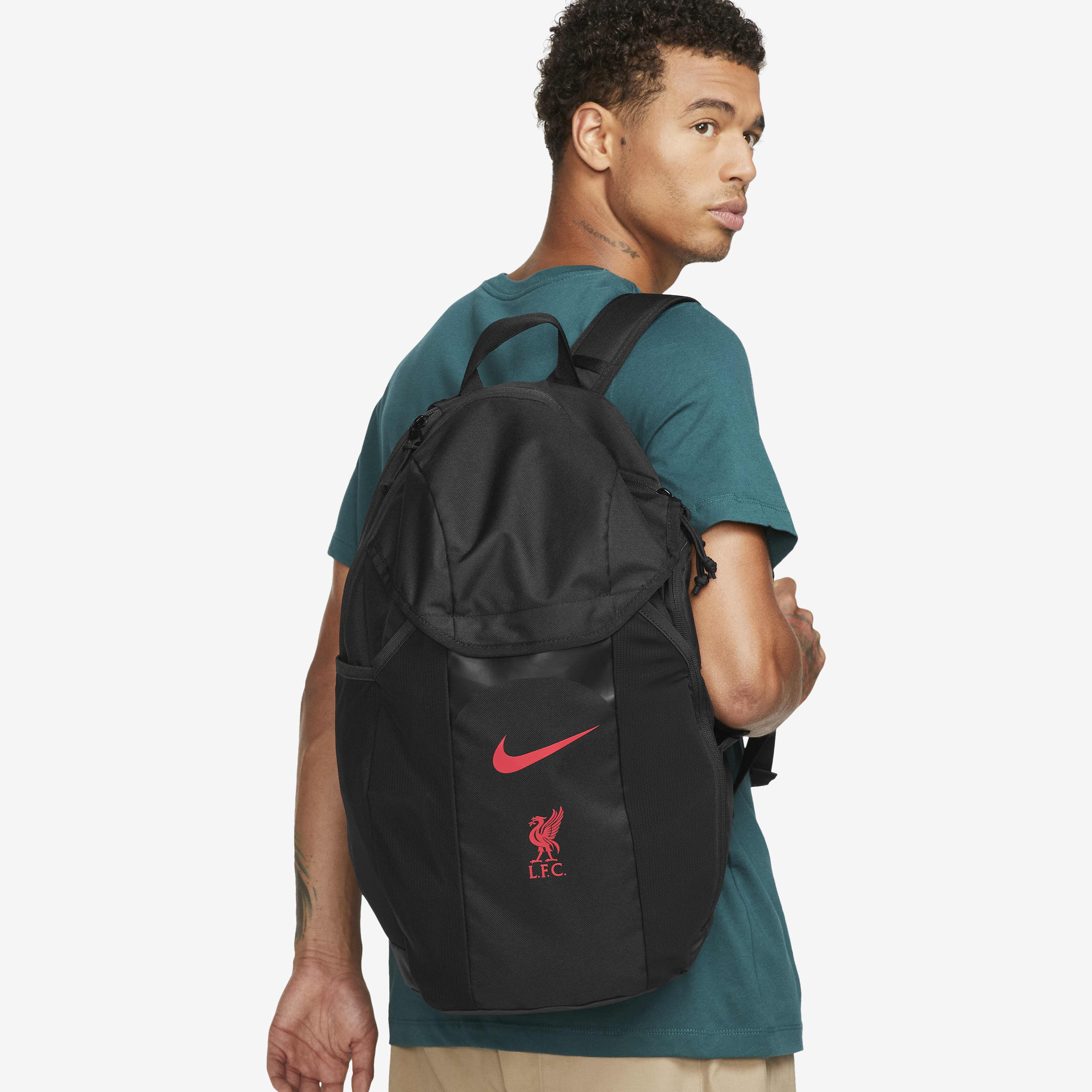 Nike liverpool backpack new arrivals