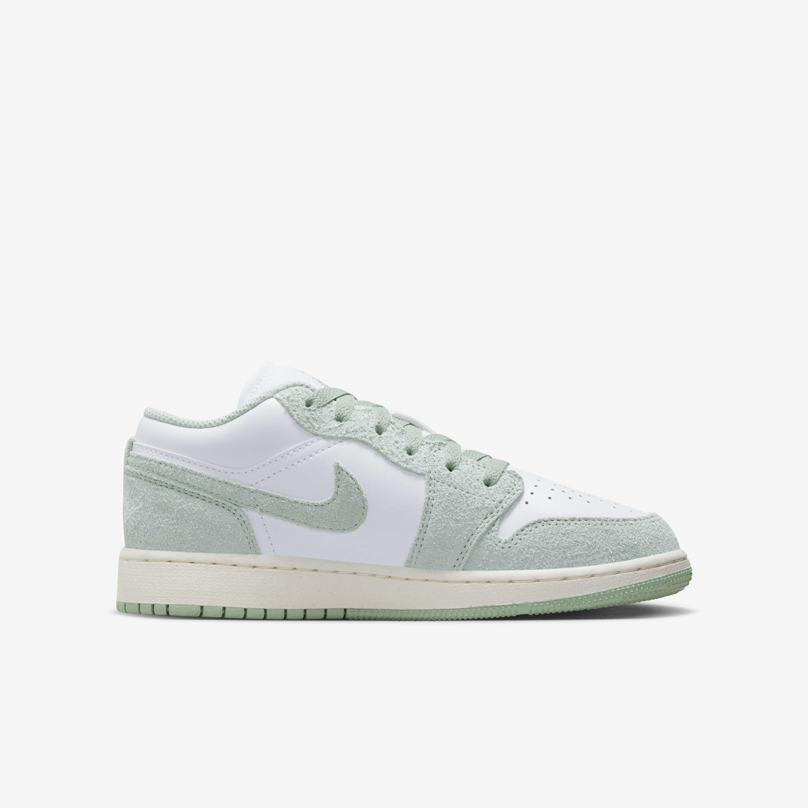 Air Jordan 1 Low SE image number 2