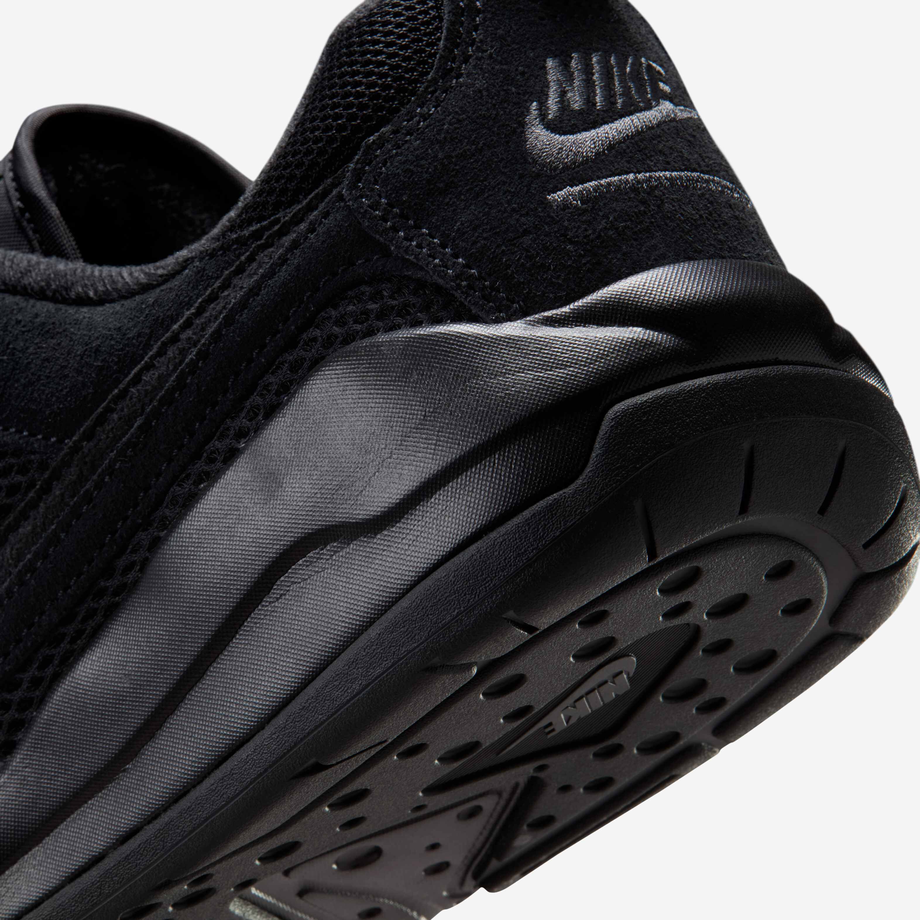 جوردن سي أم أف تي ايرا image number 7