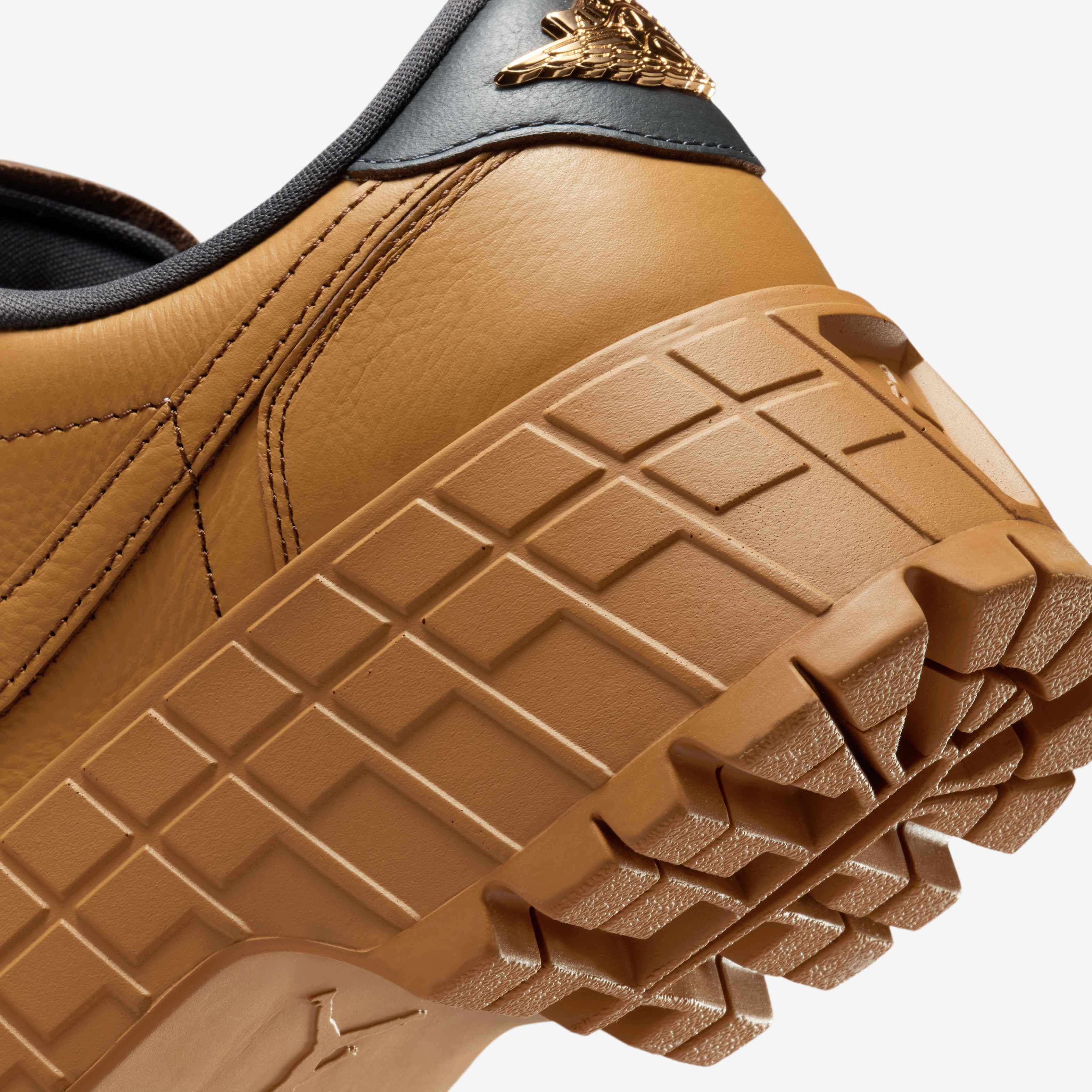 Air Jordan 1 Brooklyn Low image number 7