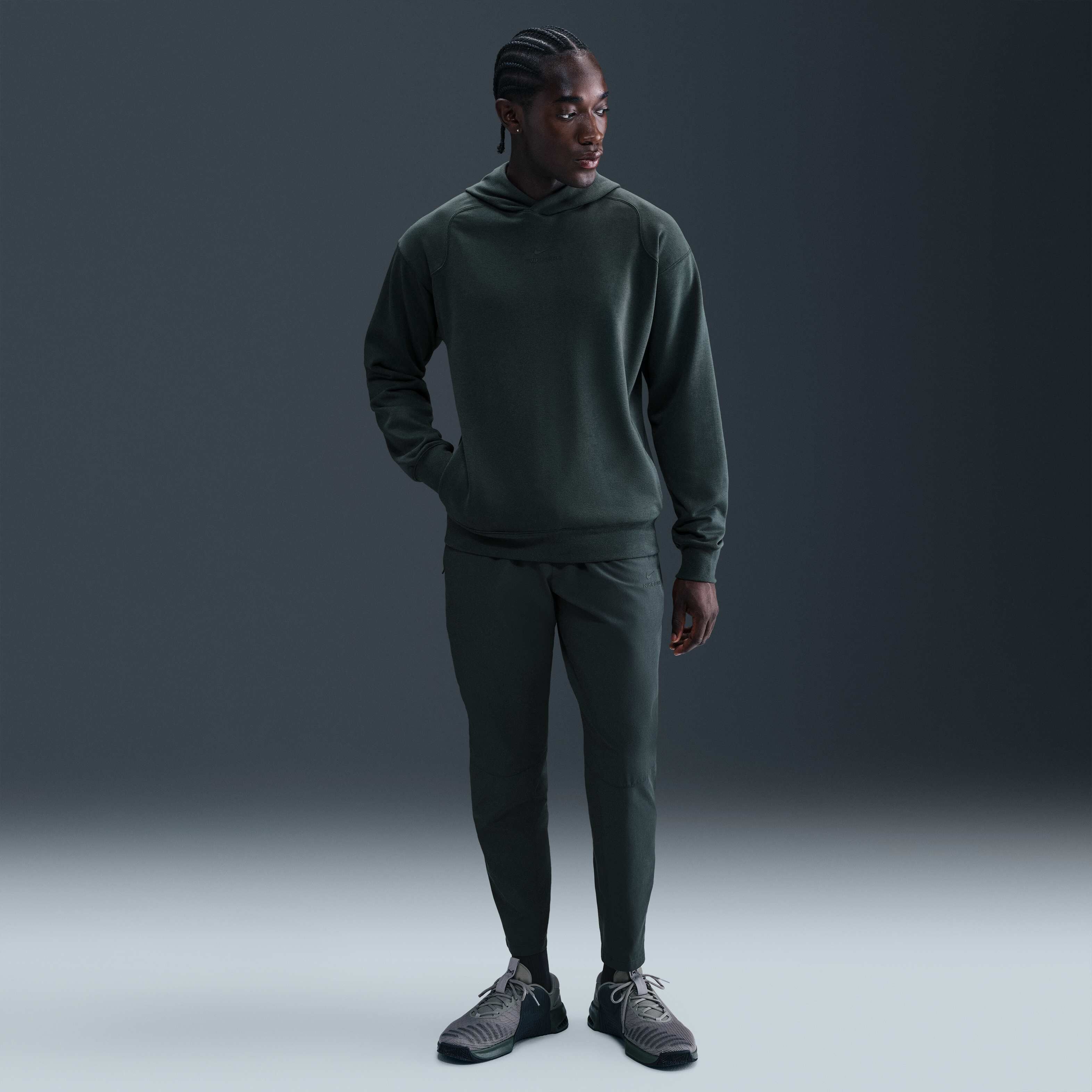 Nike Pro image number 3