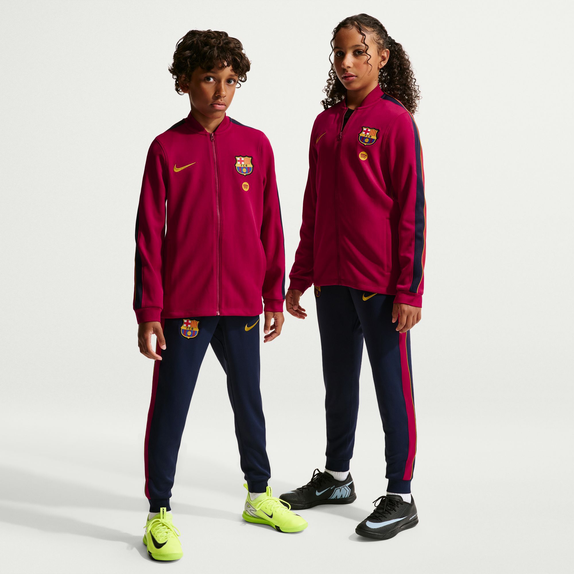 F.C. Barcelona Strike image number 0