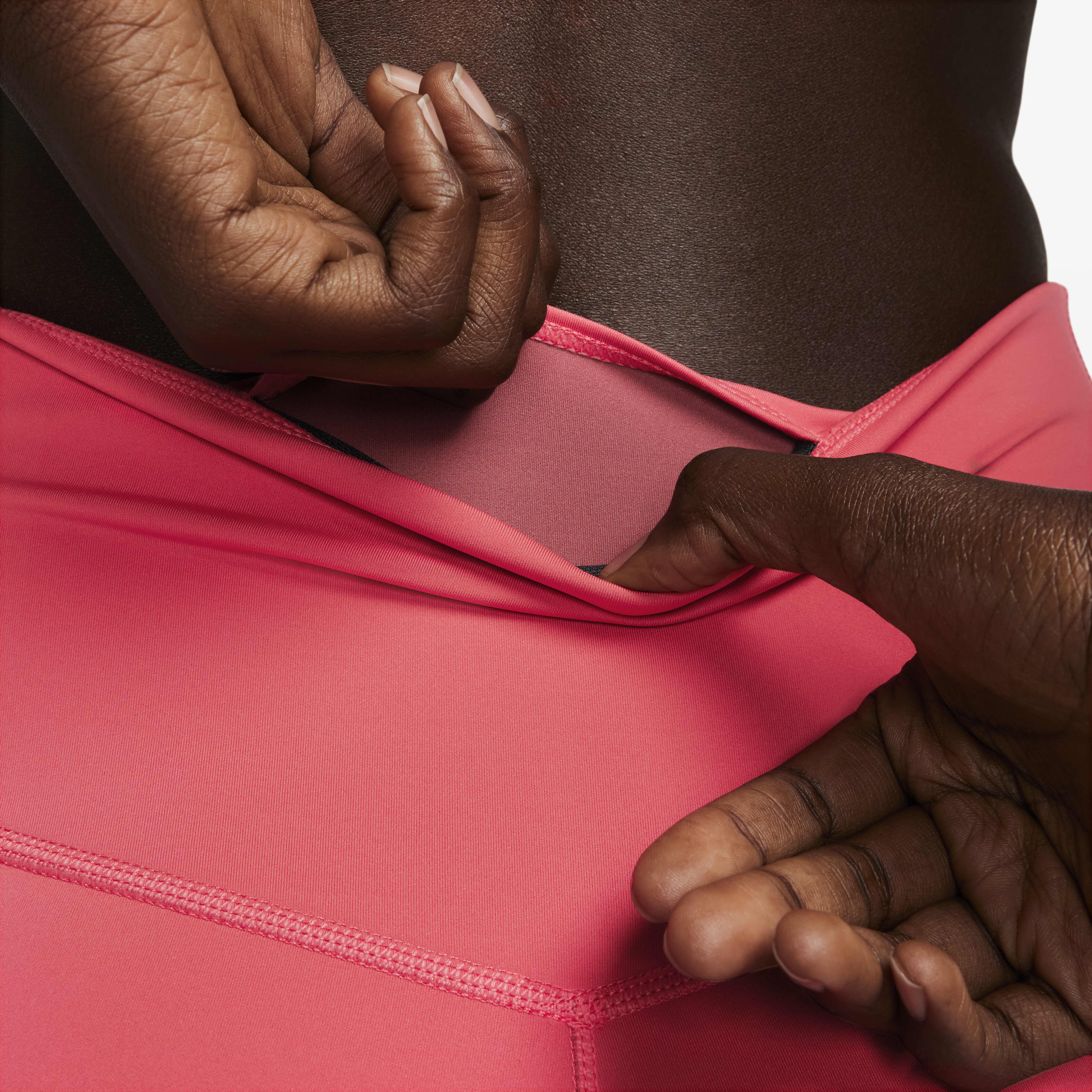 Nike One Leak Protection: Period image number 5