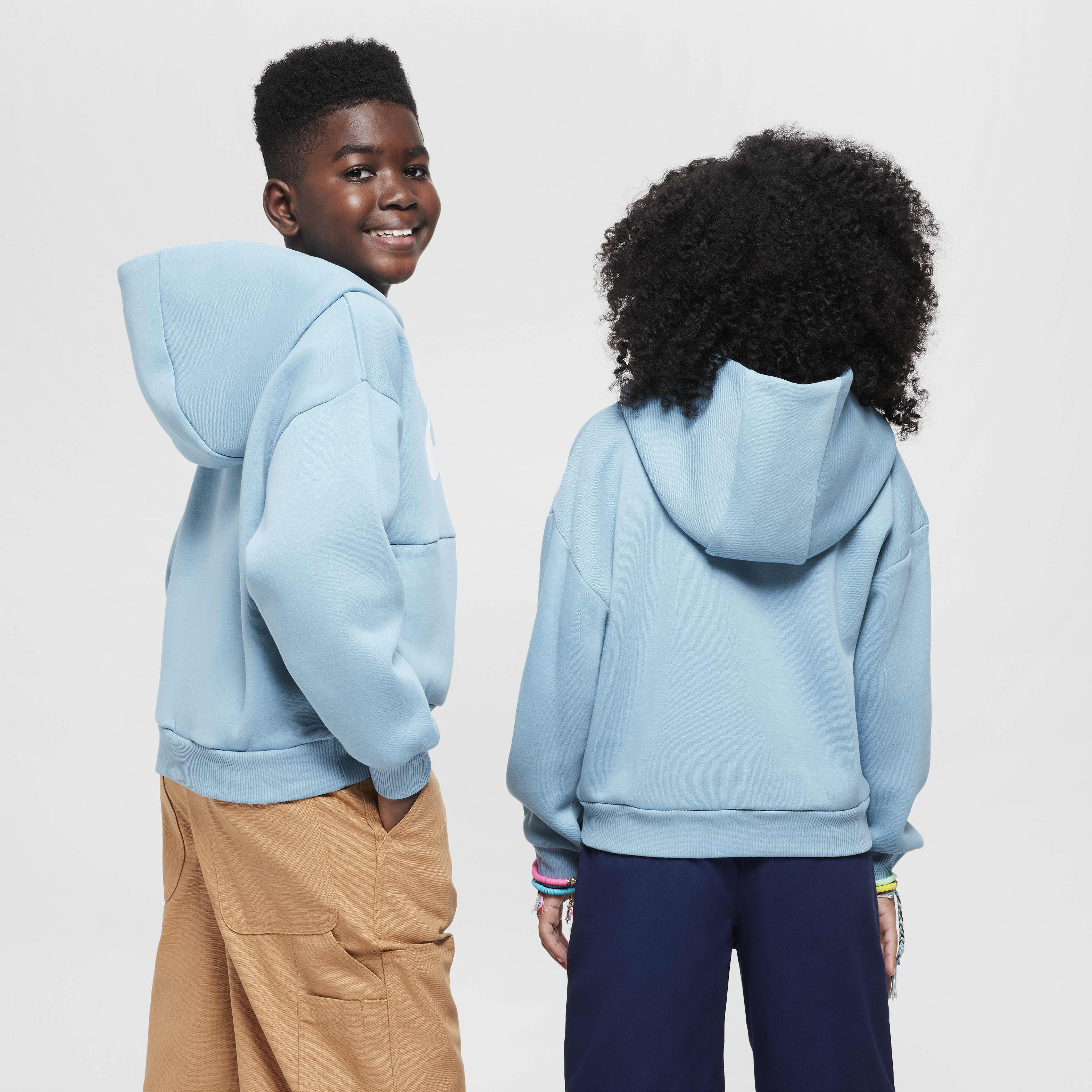 Buy Nike SB Icon Fleece EasyOn Older Kids Oversized Pullover Hoodie Nike Saudi Official