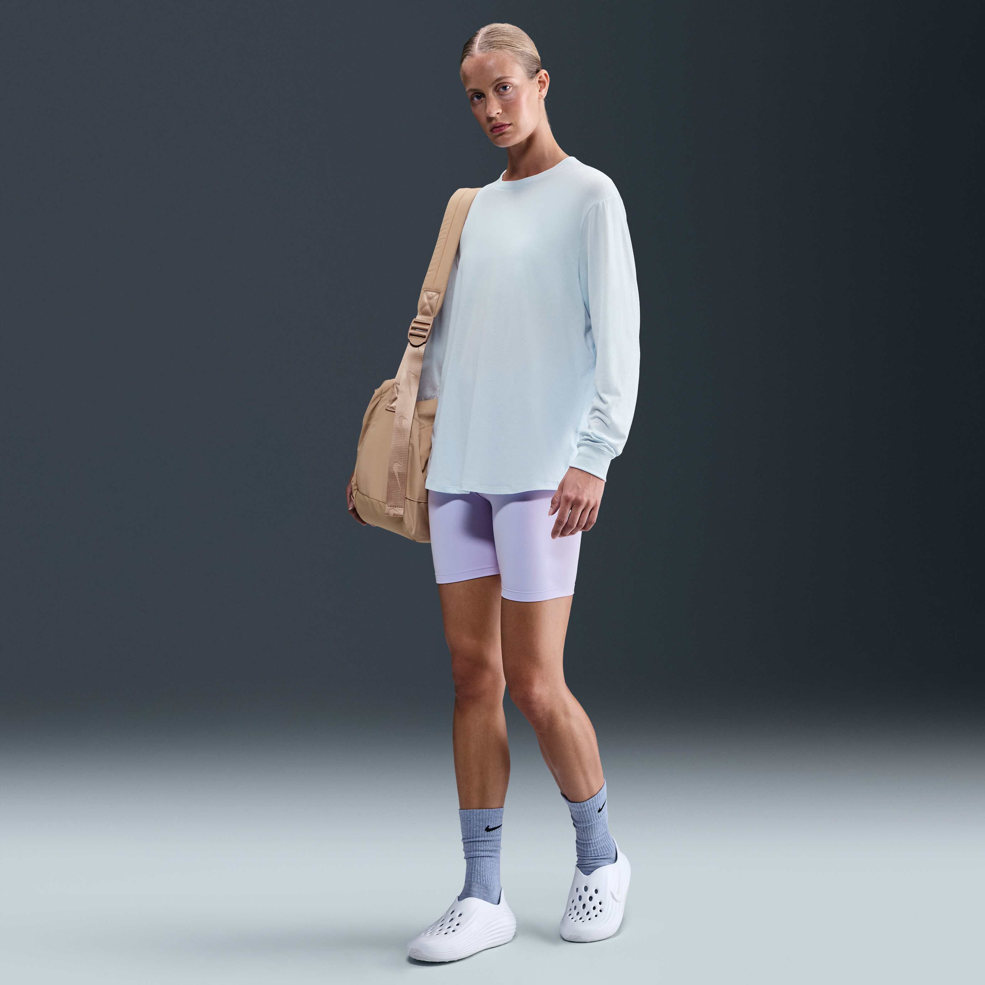 Nike One Relaxed image number 3