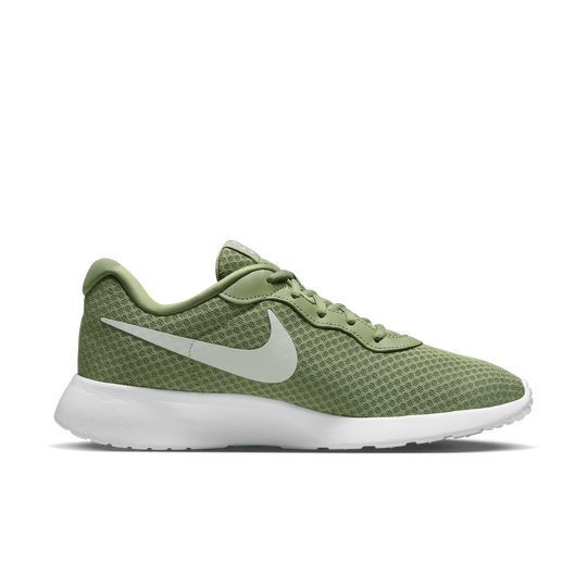 Nike 2025 tanjun green