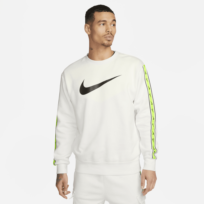 Nike online sportswear repeat