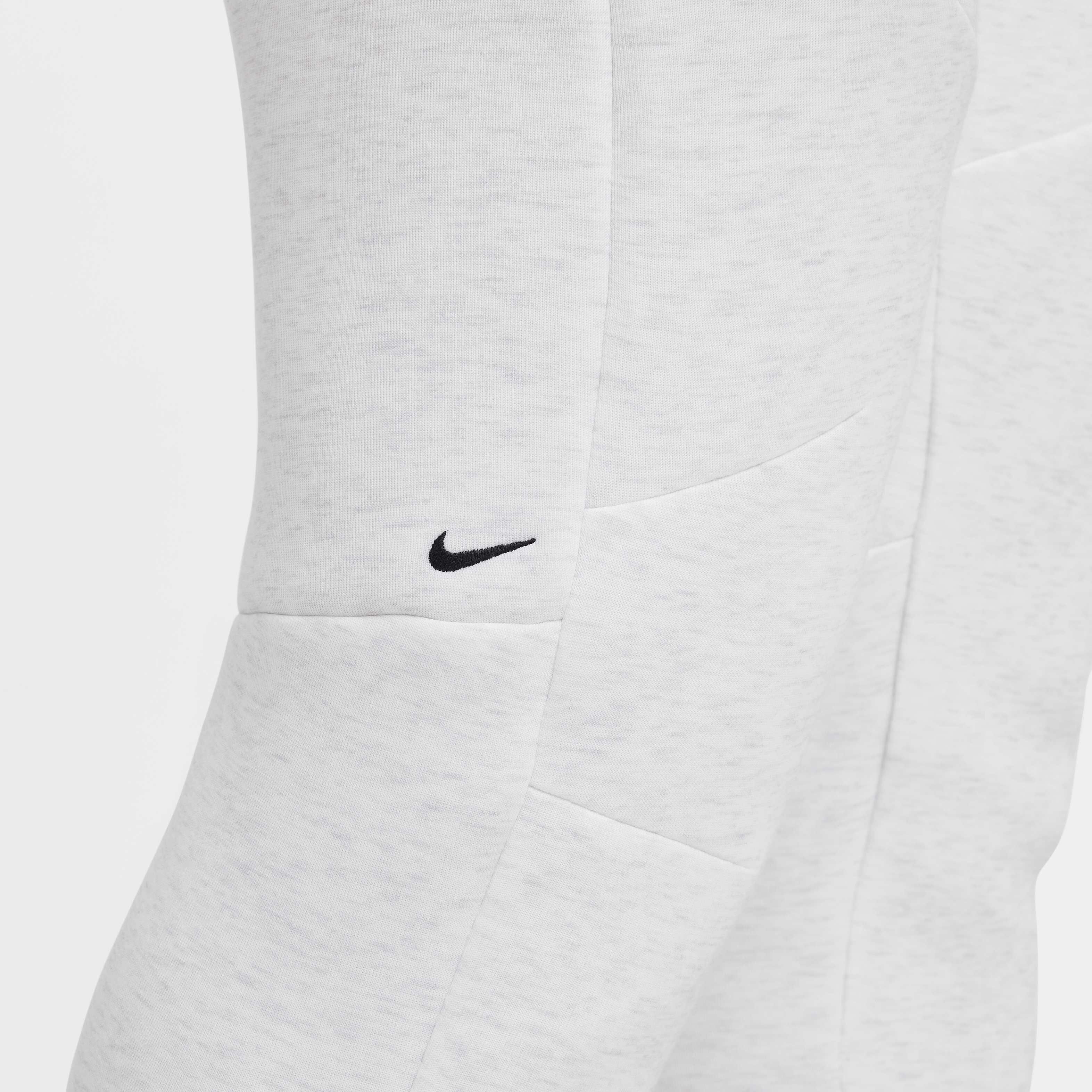 Nike Tech image number 5