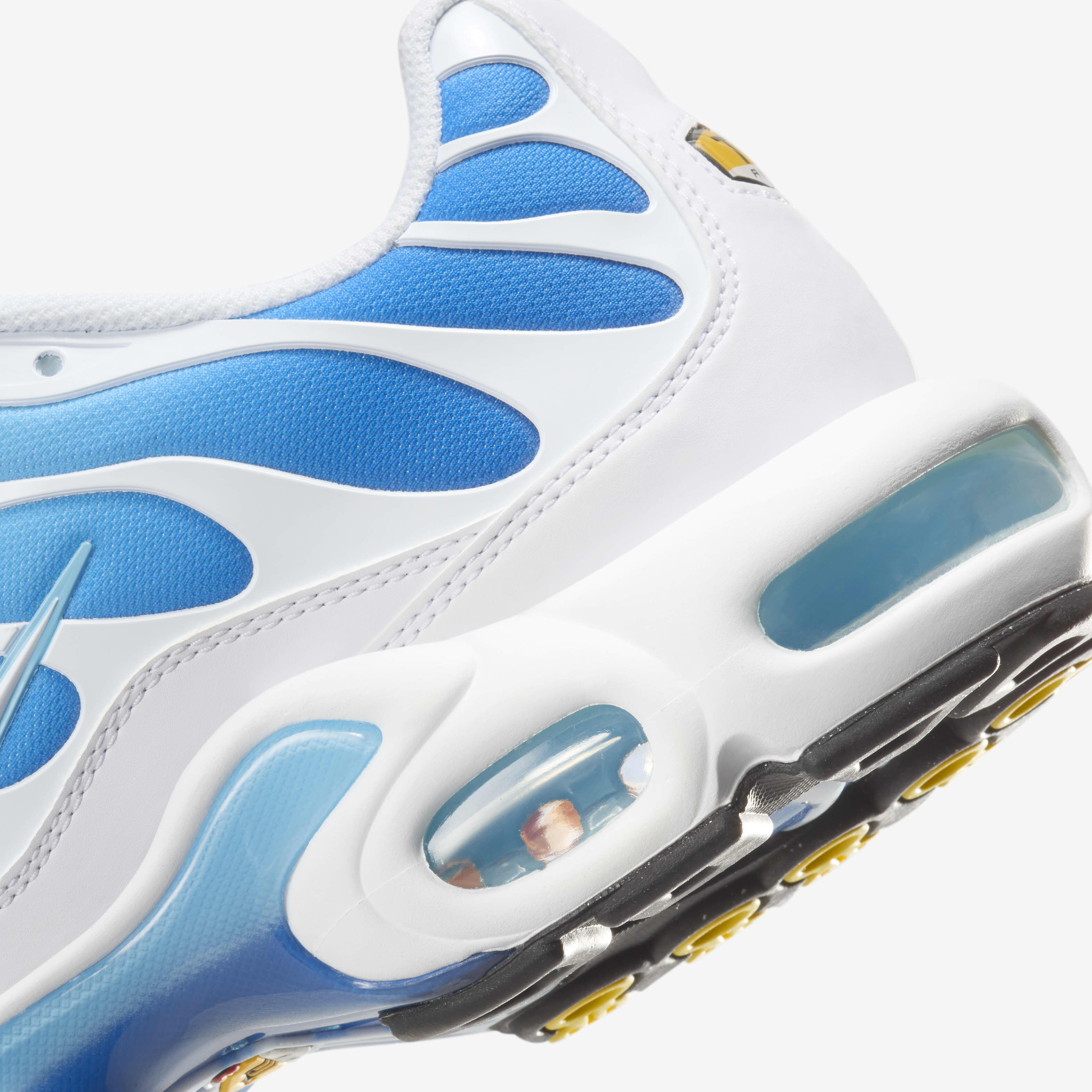 Nike Air Max Plus image number 7