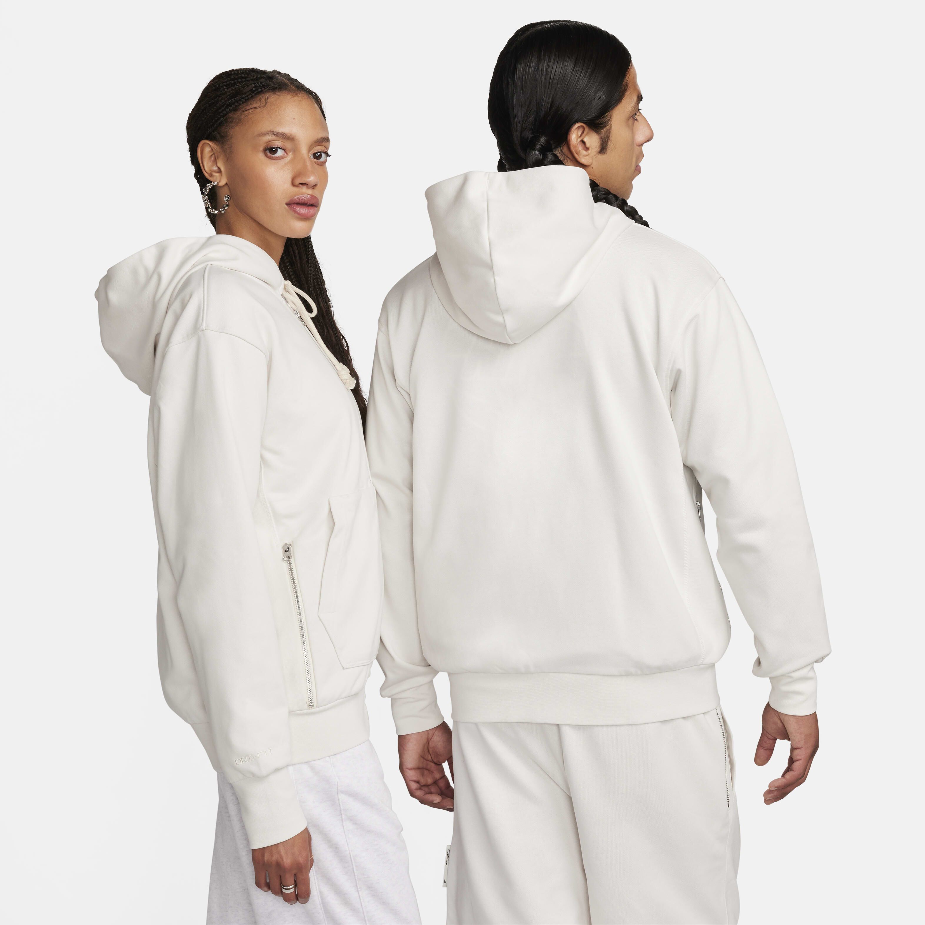 Nike Standard Issue image number 1