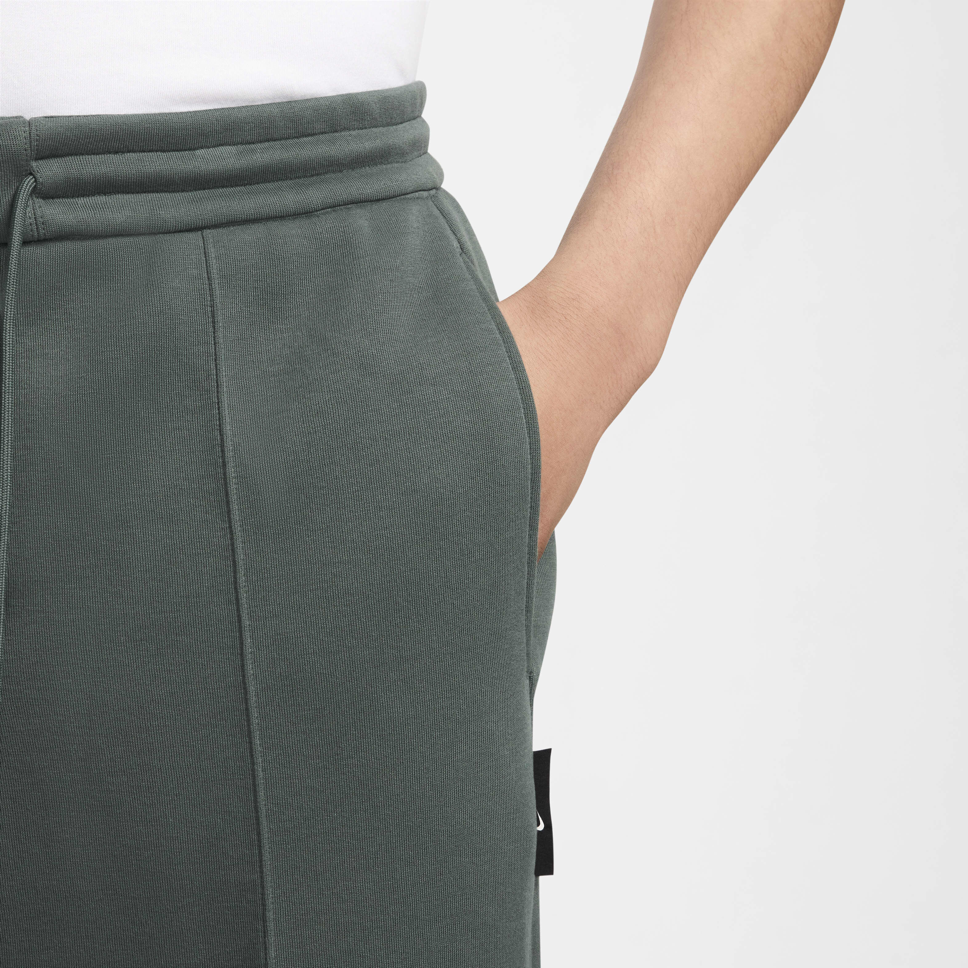 نايكي تك image number 3