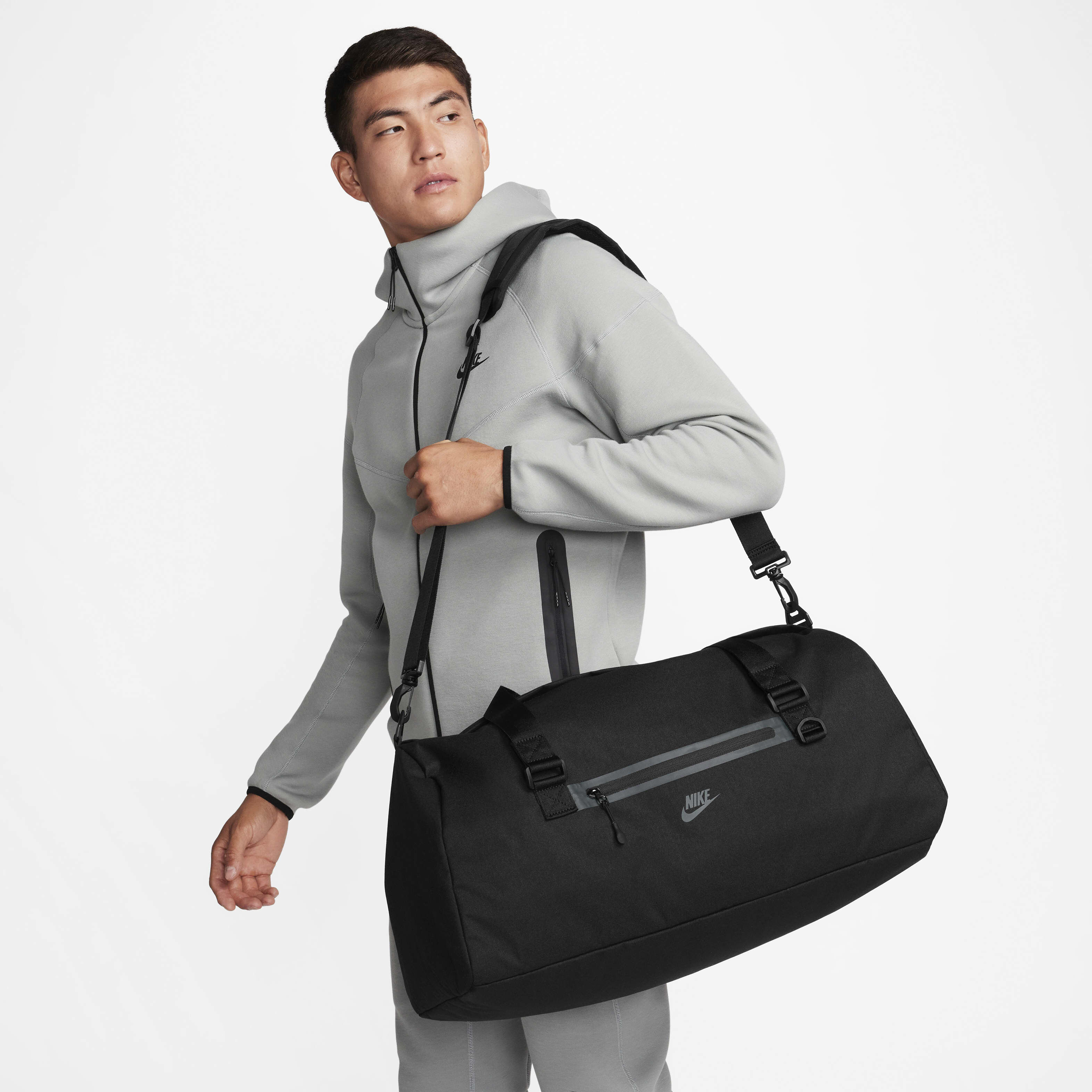 Mens duffle bag nike clearance