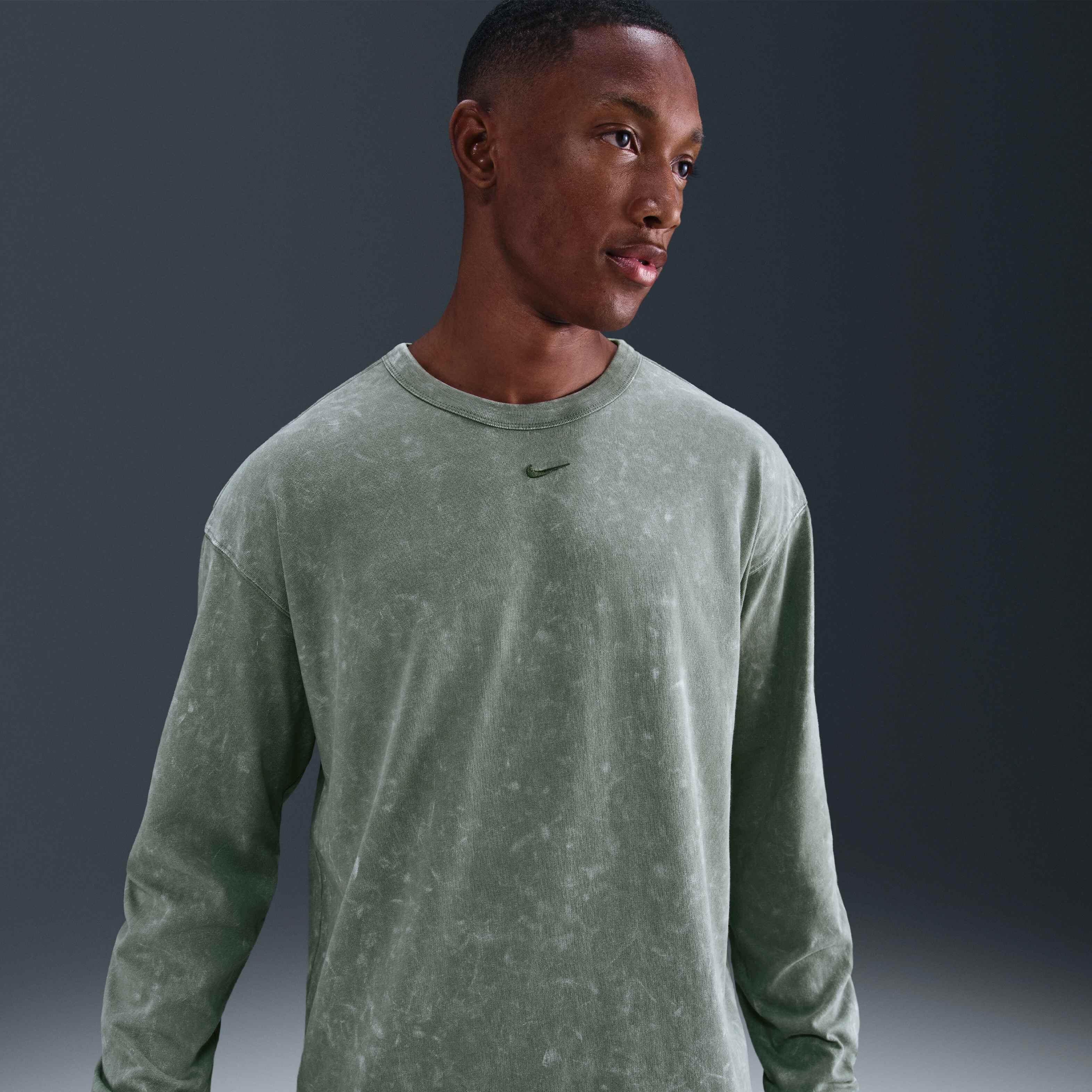 Nike Sportswear Premium Essentials image number 0