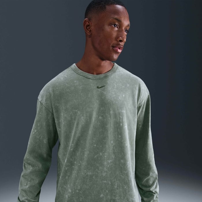 Nike Sportswear Premium Essentials image number 0 Nike Sportswear Premium Essentials image number 0