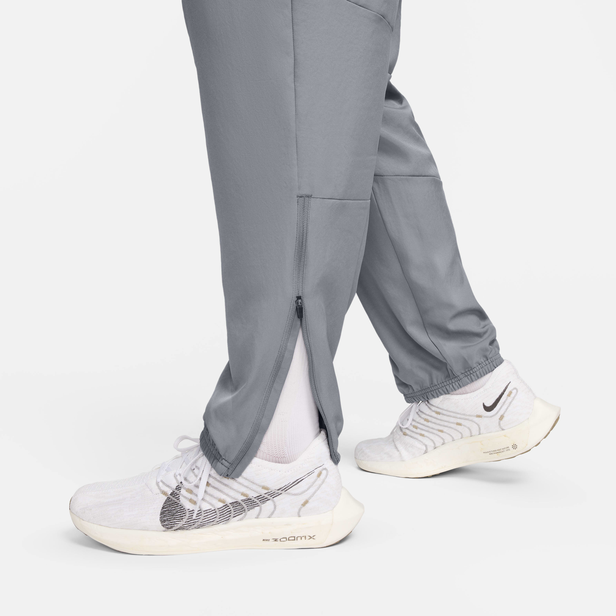 Nike flex essential woven pants top