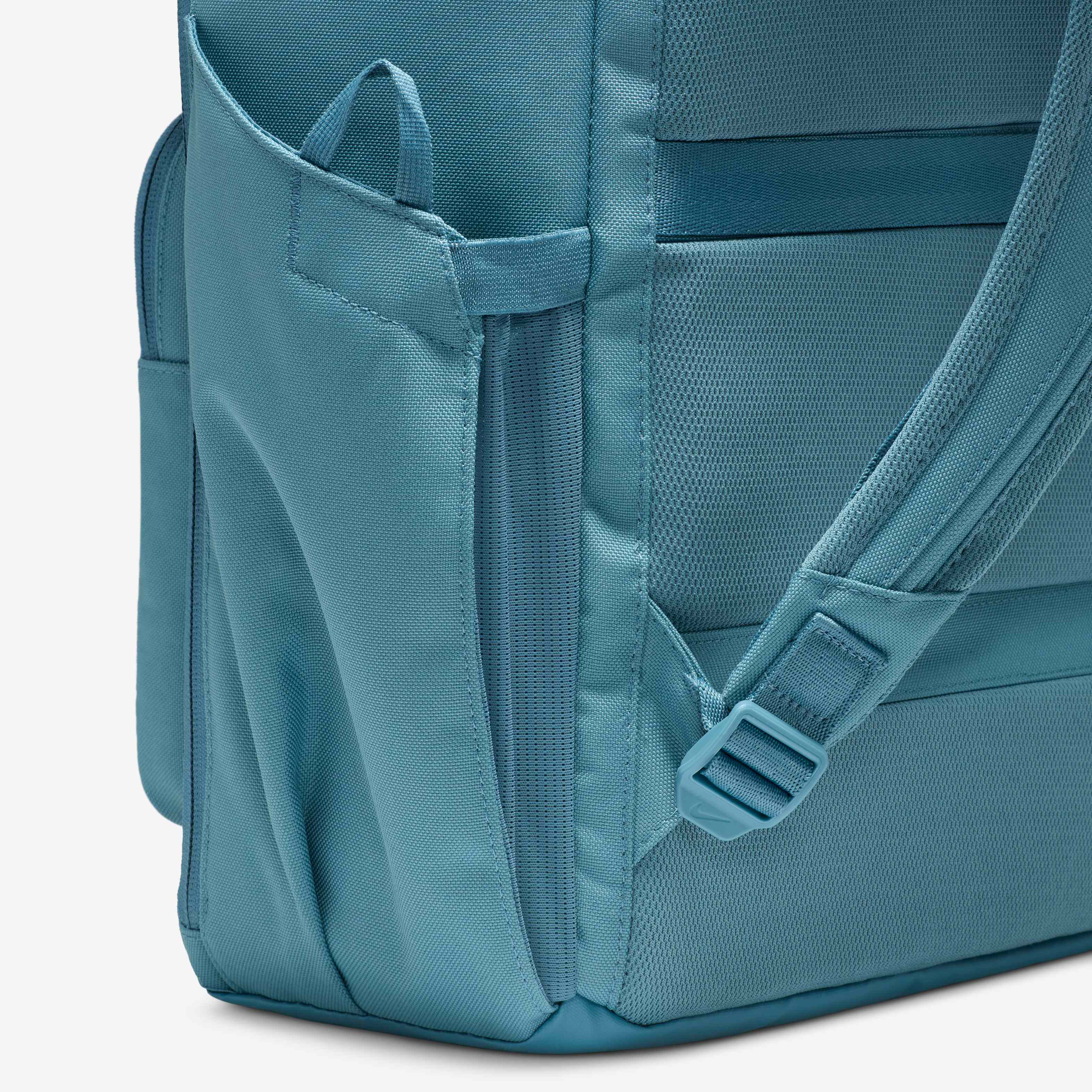 نايكي يوتيليتي سبيد image number 10