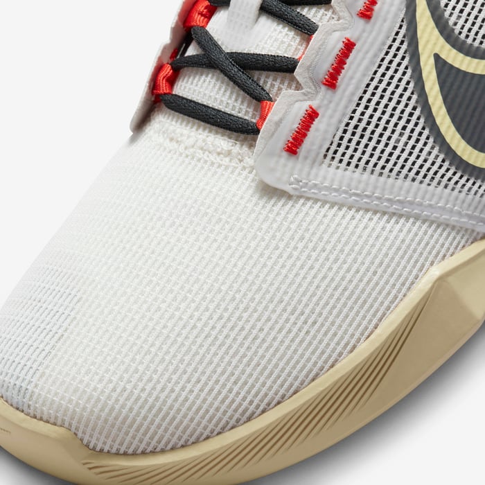 نايكي زوم ميتكون تيربو 2 image number 6 نايكي زوم ميتكون تيربو 2 image number 6