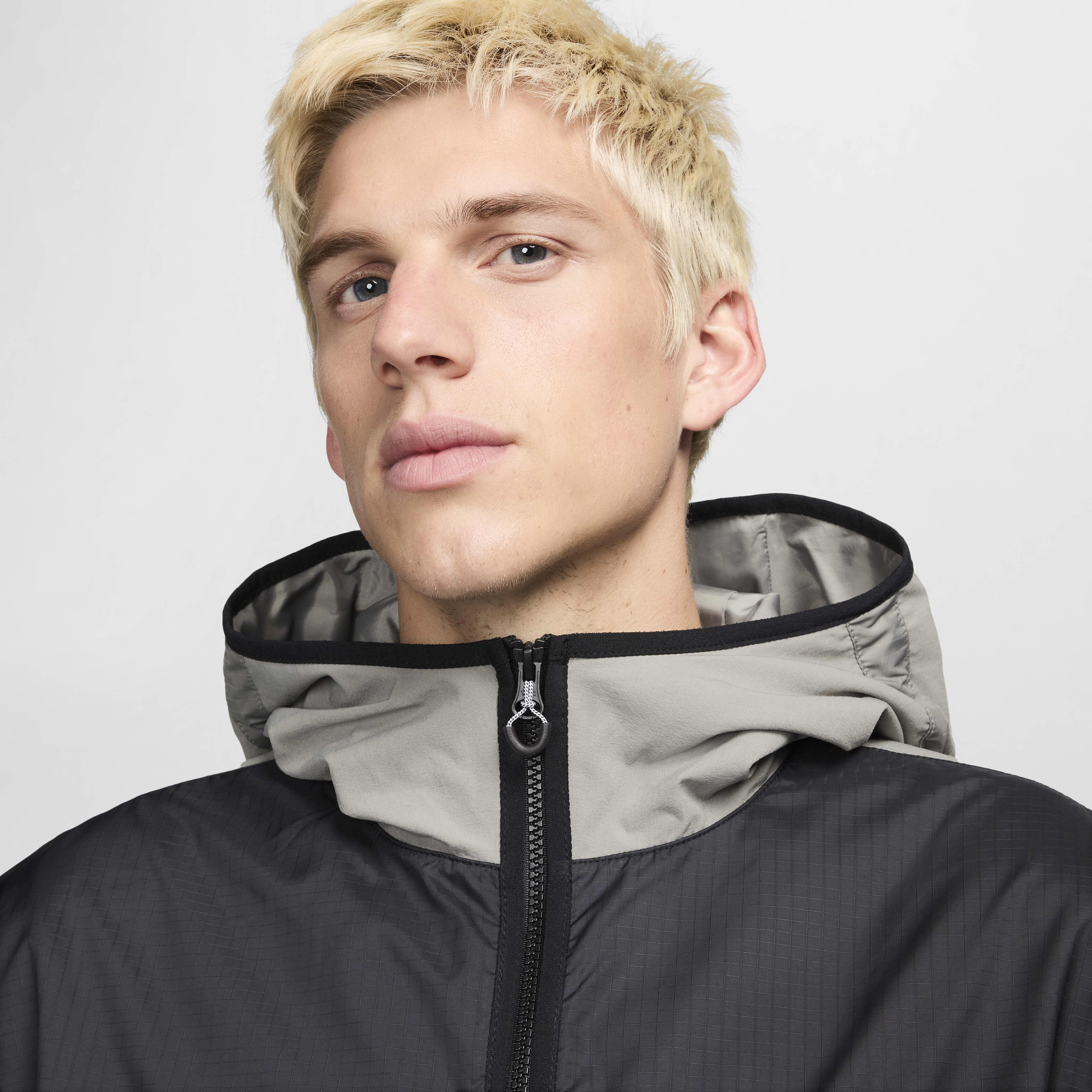 Black nike air max jacket sale