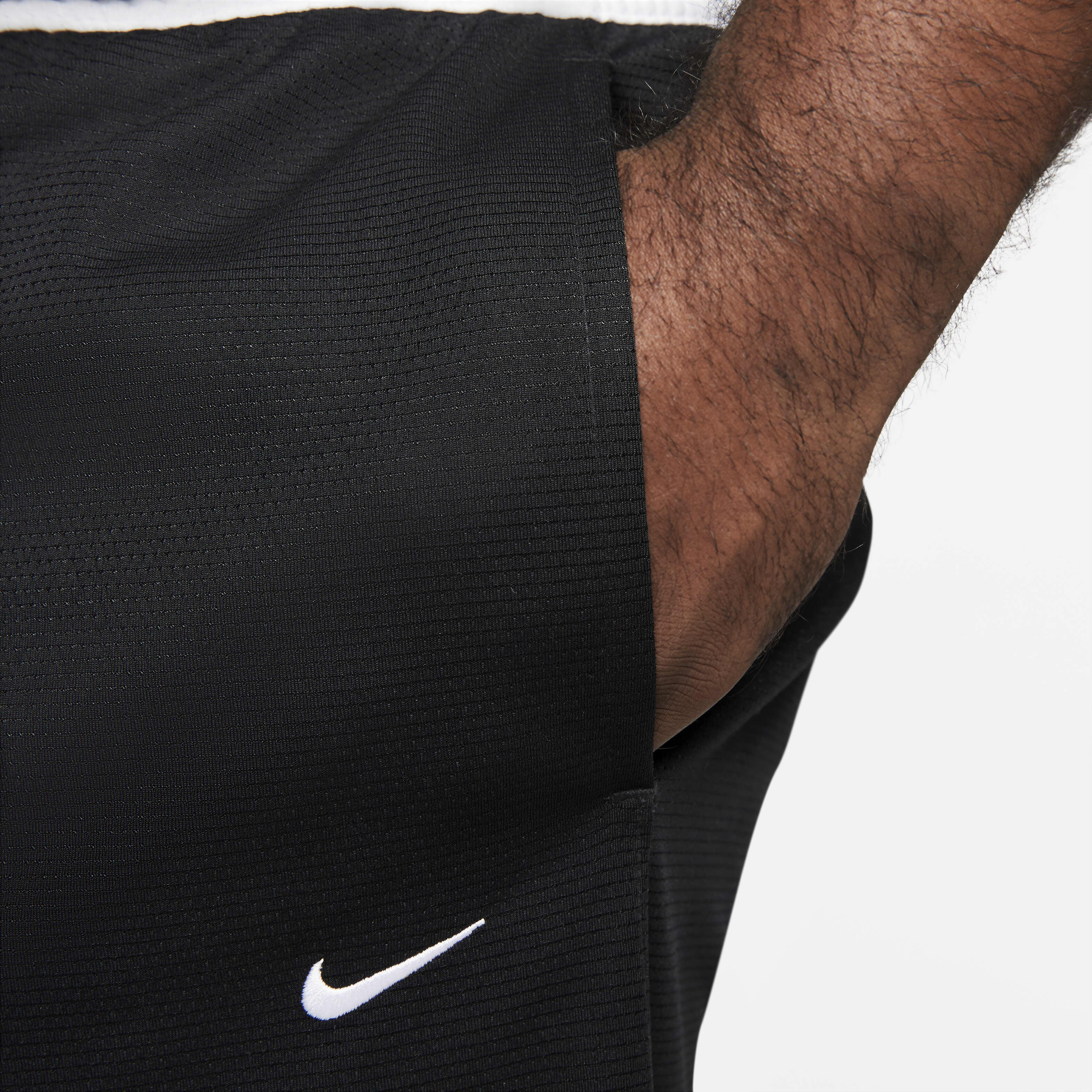 نايكي دراي-فِت دي ان ايه image number 10