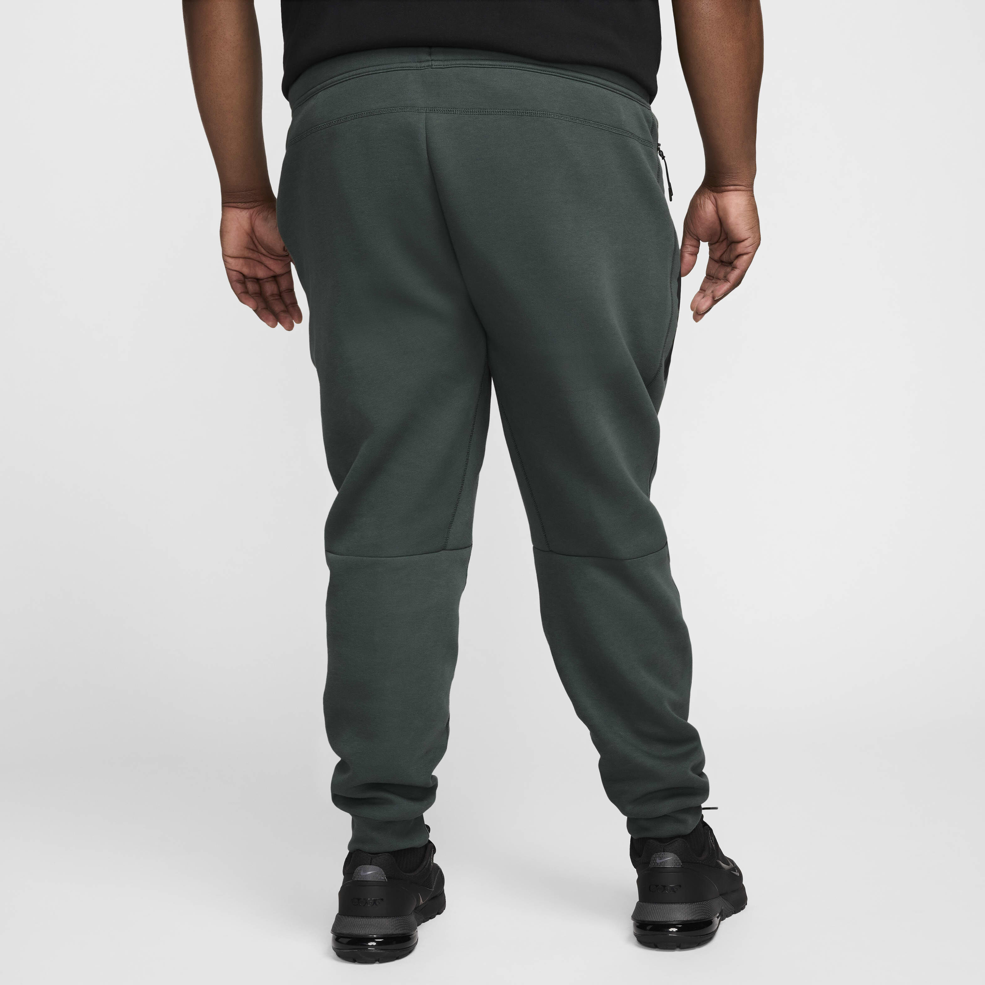 Nike Sportswear Tech Fleece image number 11