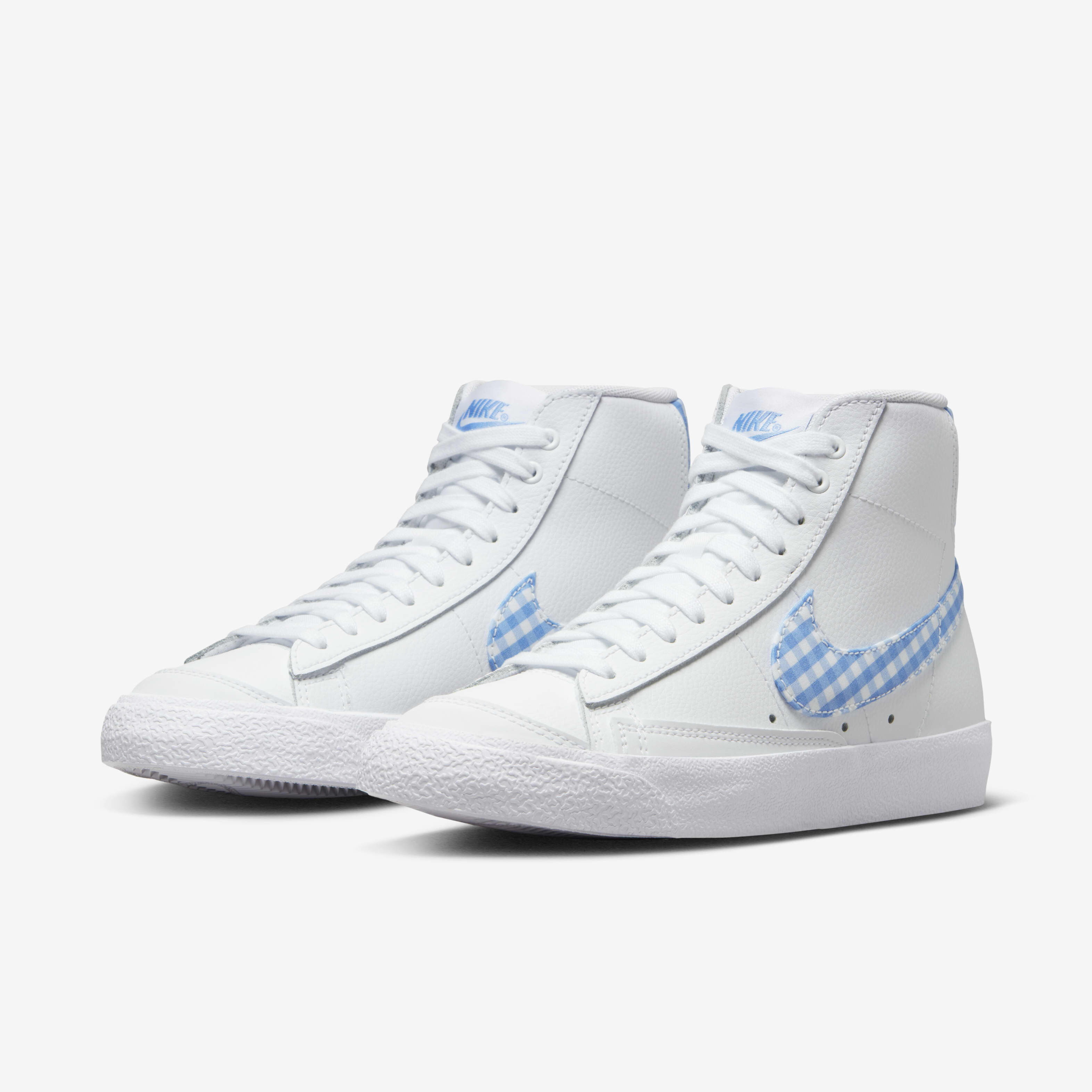 Nike Blazer Mid '77 image number 4
