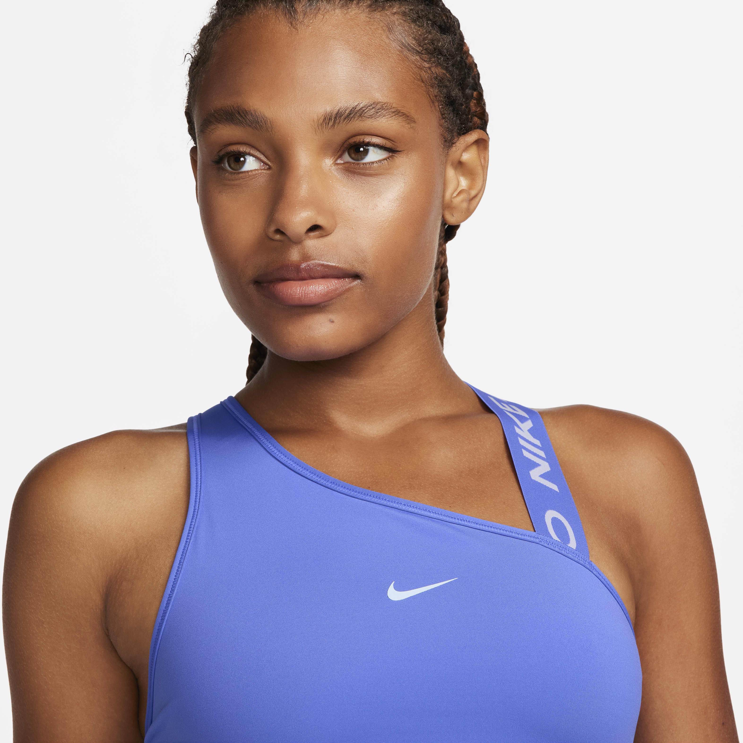 Nike Pro Swoosh image number 3