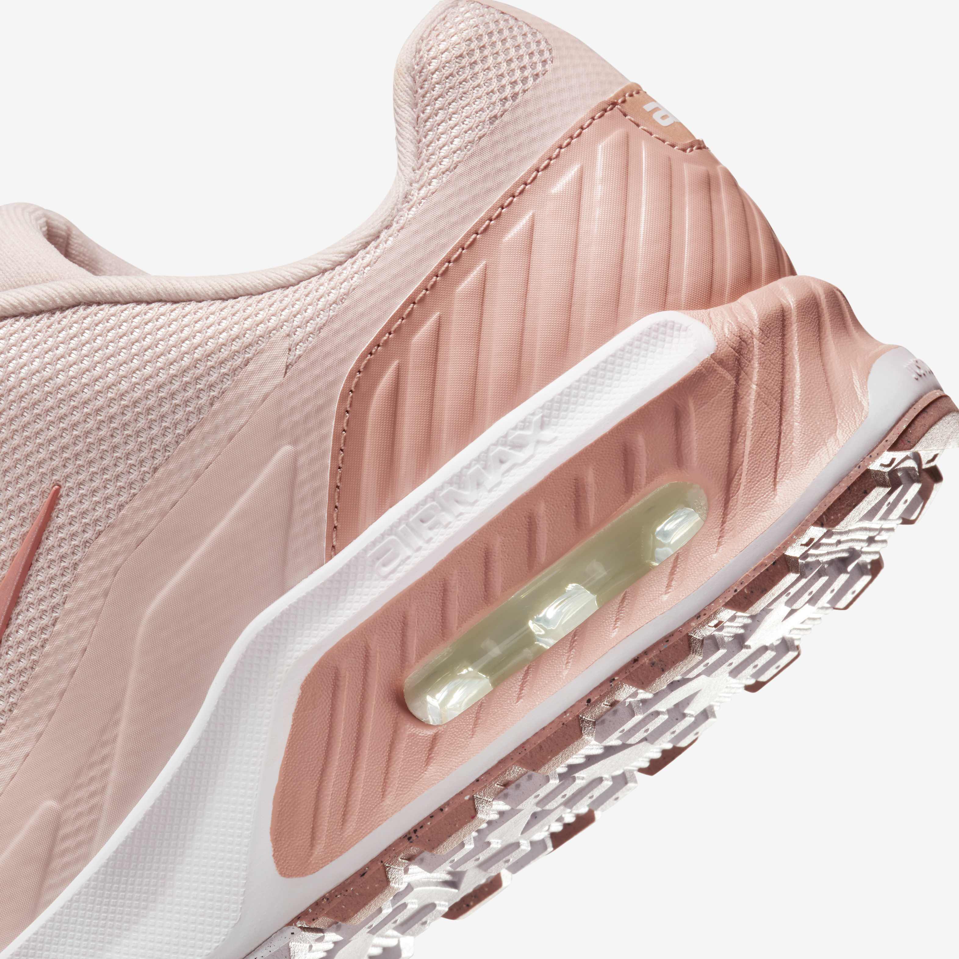 pink air max axis