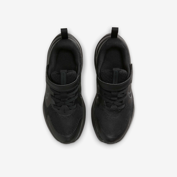 Nike Cosmic Runner image number 3 Nike Cosmic Runner image number 3