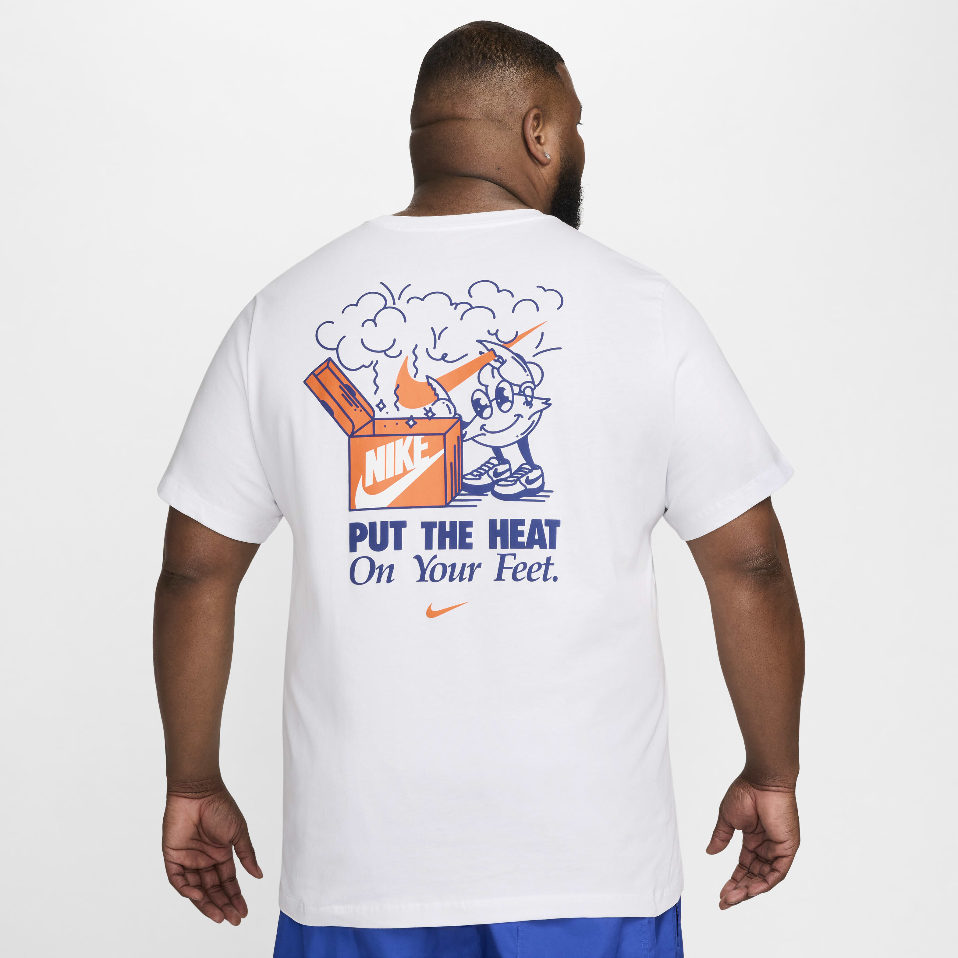 Nike tee shirt foot hot sale