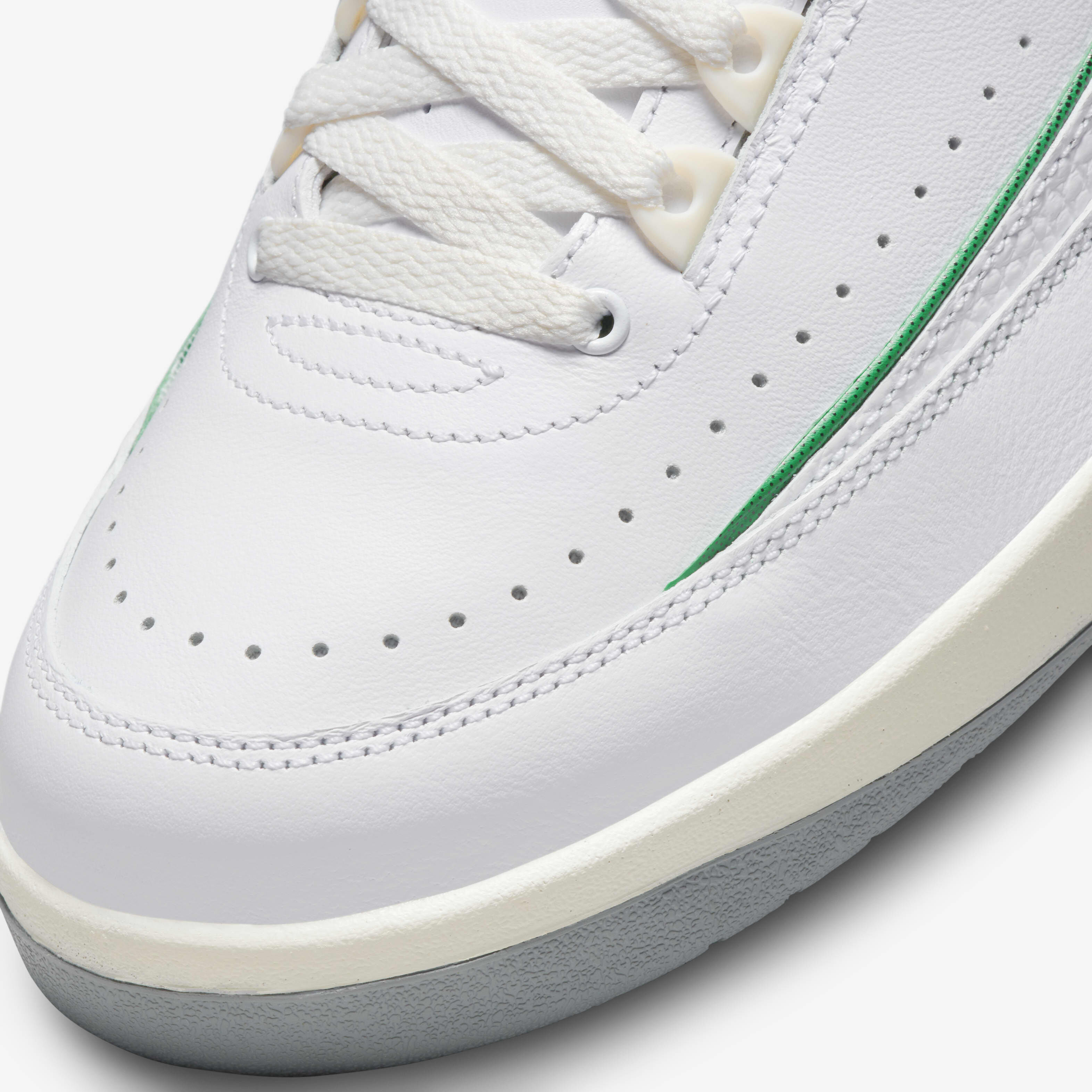 اير جوردن 2 ريترو image number 6