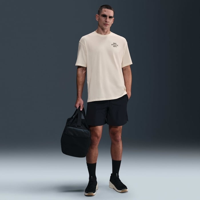 Nike image number 3 Nike image number 3