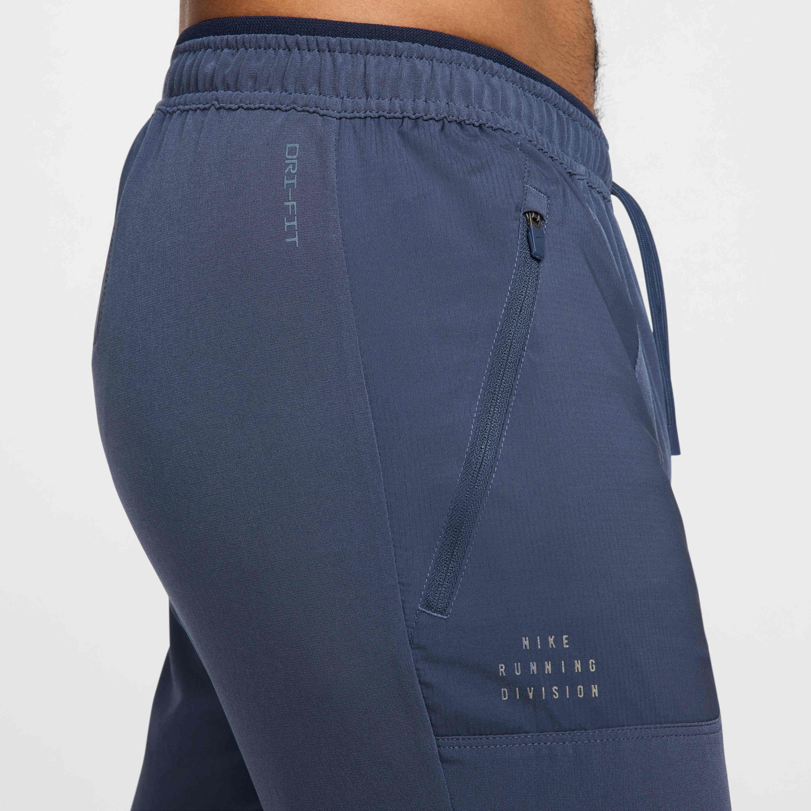 Nike Phenom Running Division image number 3