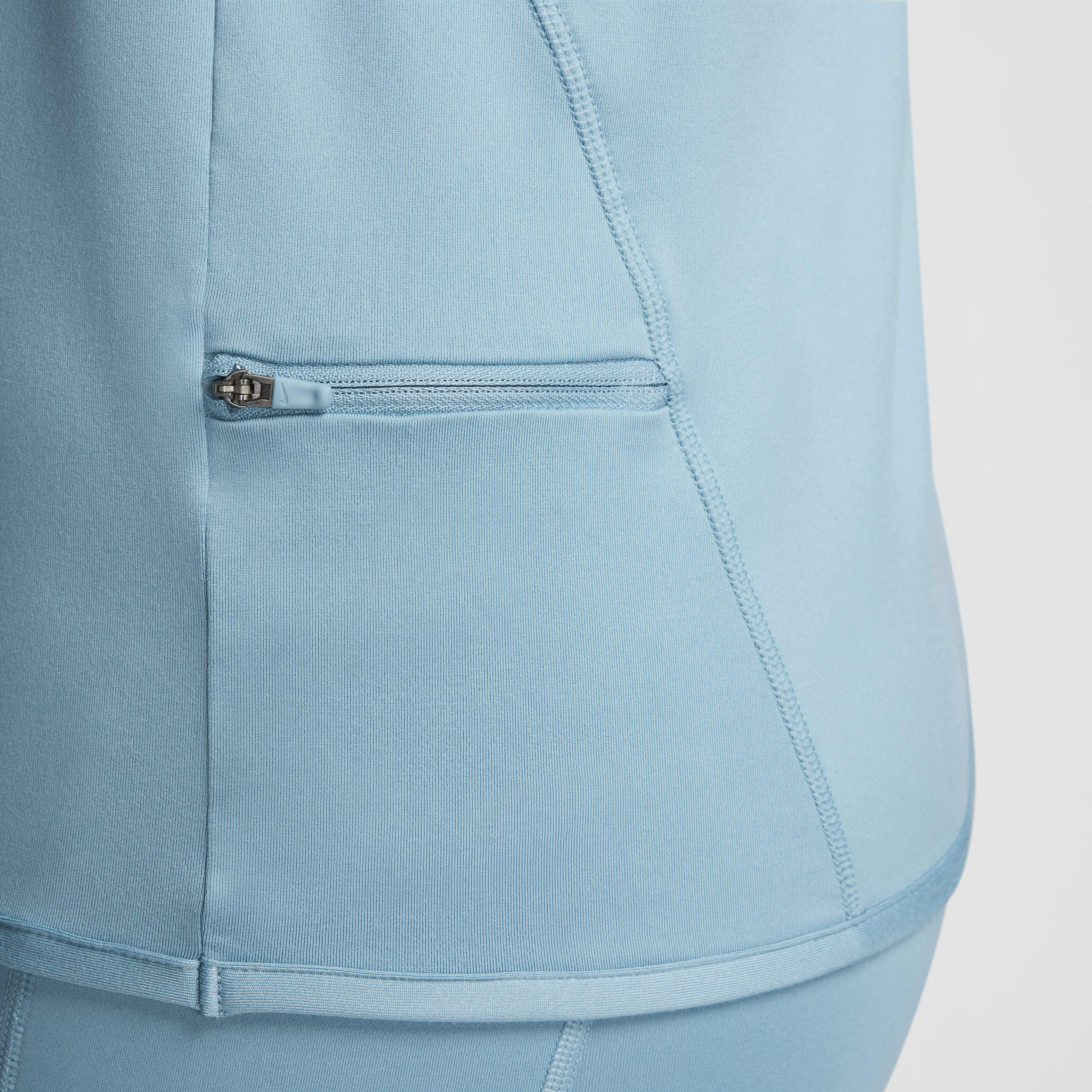 نايكي سويفت image number 3