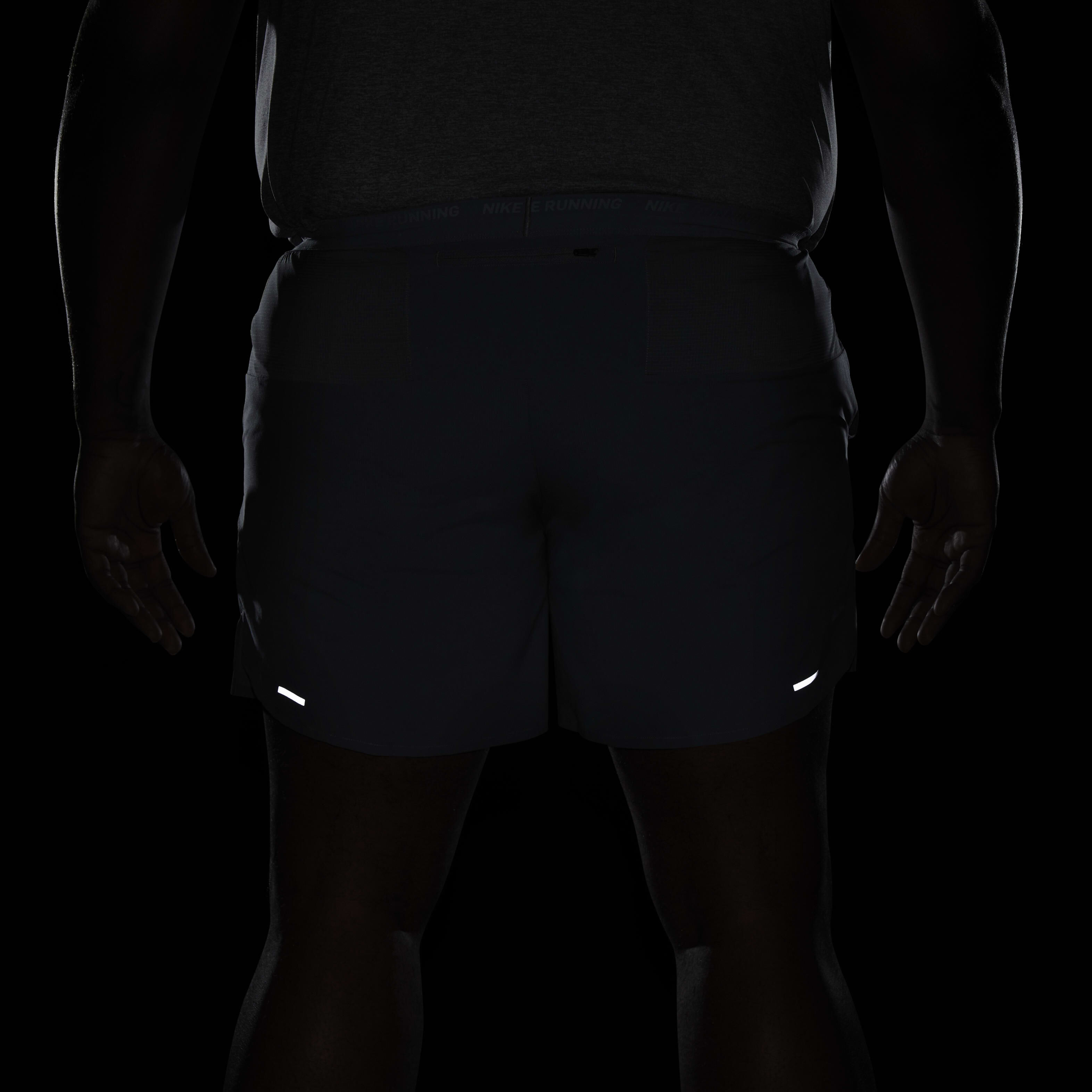 Nike Stride image number 16