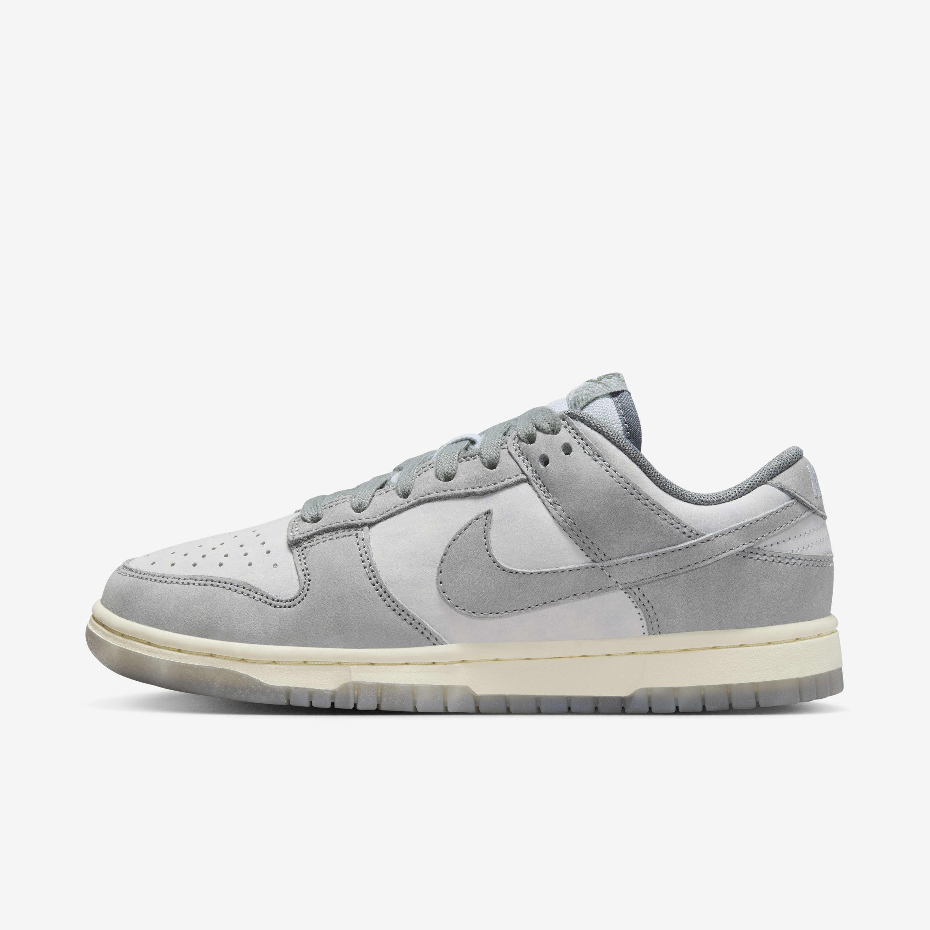Nike Dunk Low image number 0