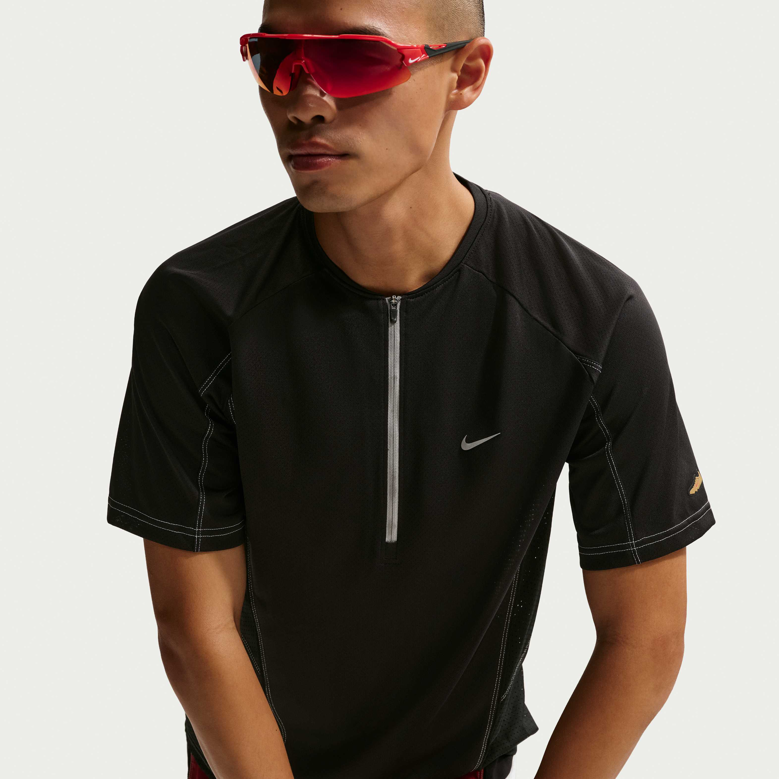 Nike Retro image number 2