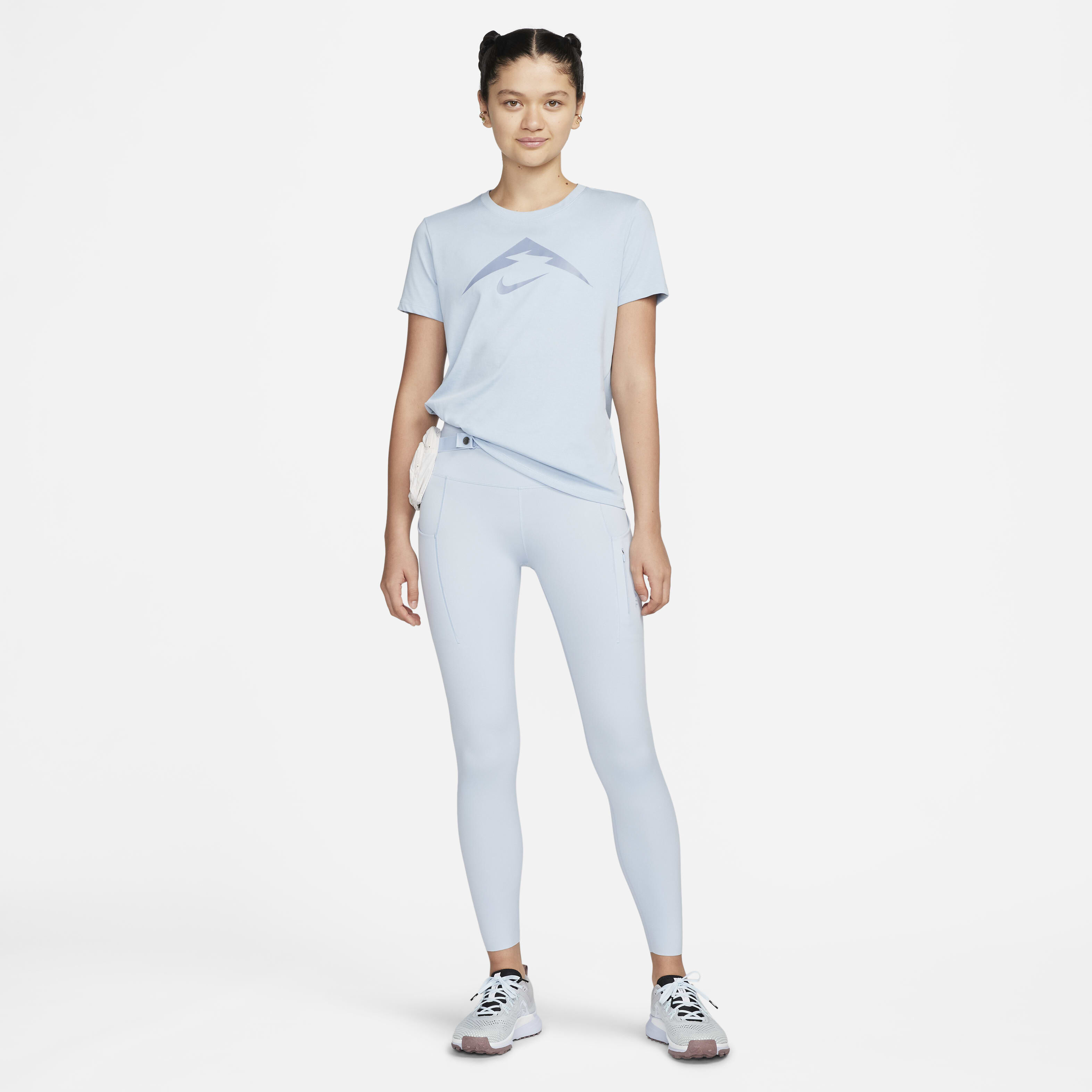 ★★送料無料★★ナイキ NIKE Women's Slim Fit Raglan T-Shirt Nike Dri-FIT Women's Heathered T-Shirt - Black | Shop Now at