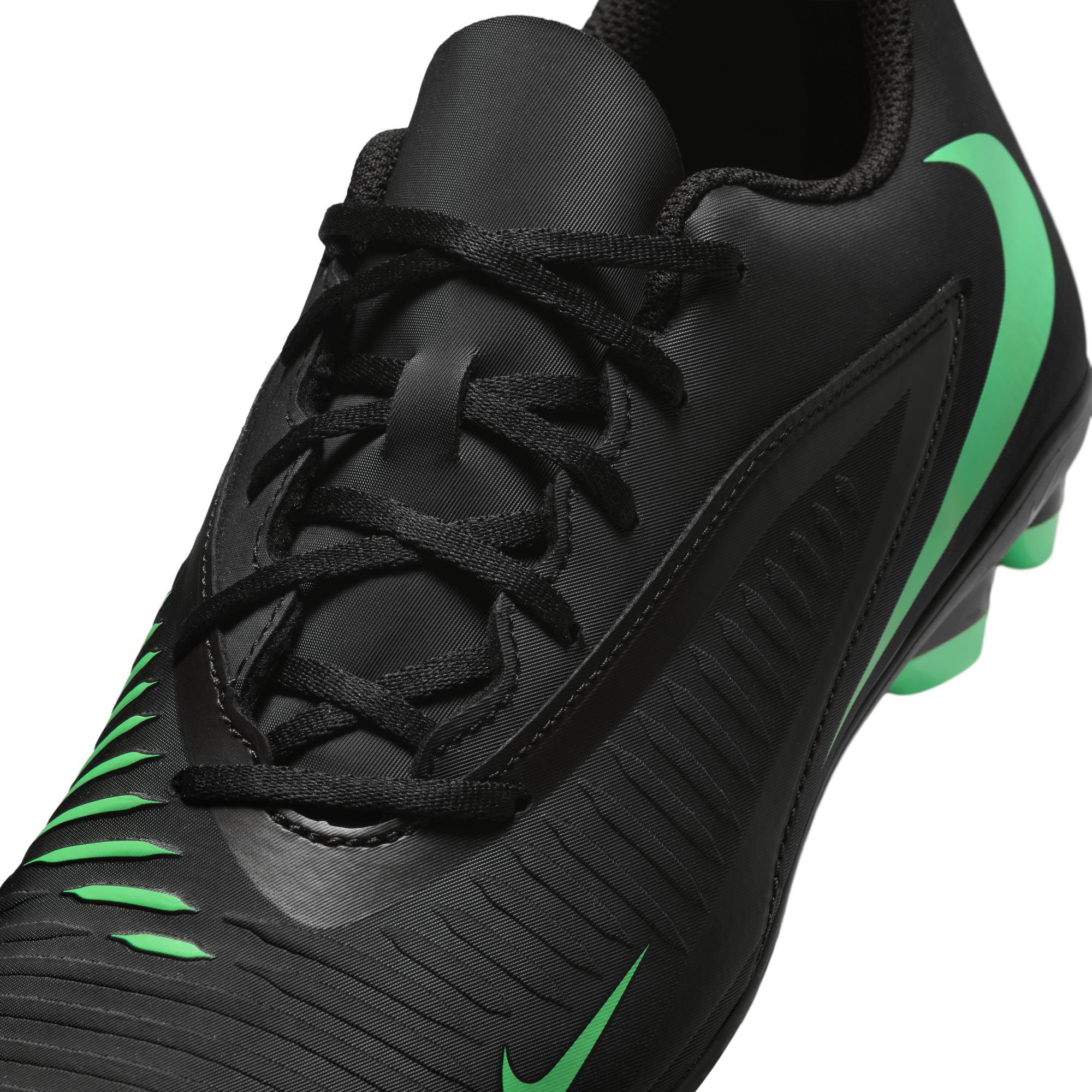 Nike Phantom 6 Low Club image number 6