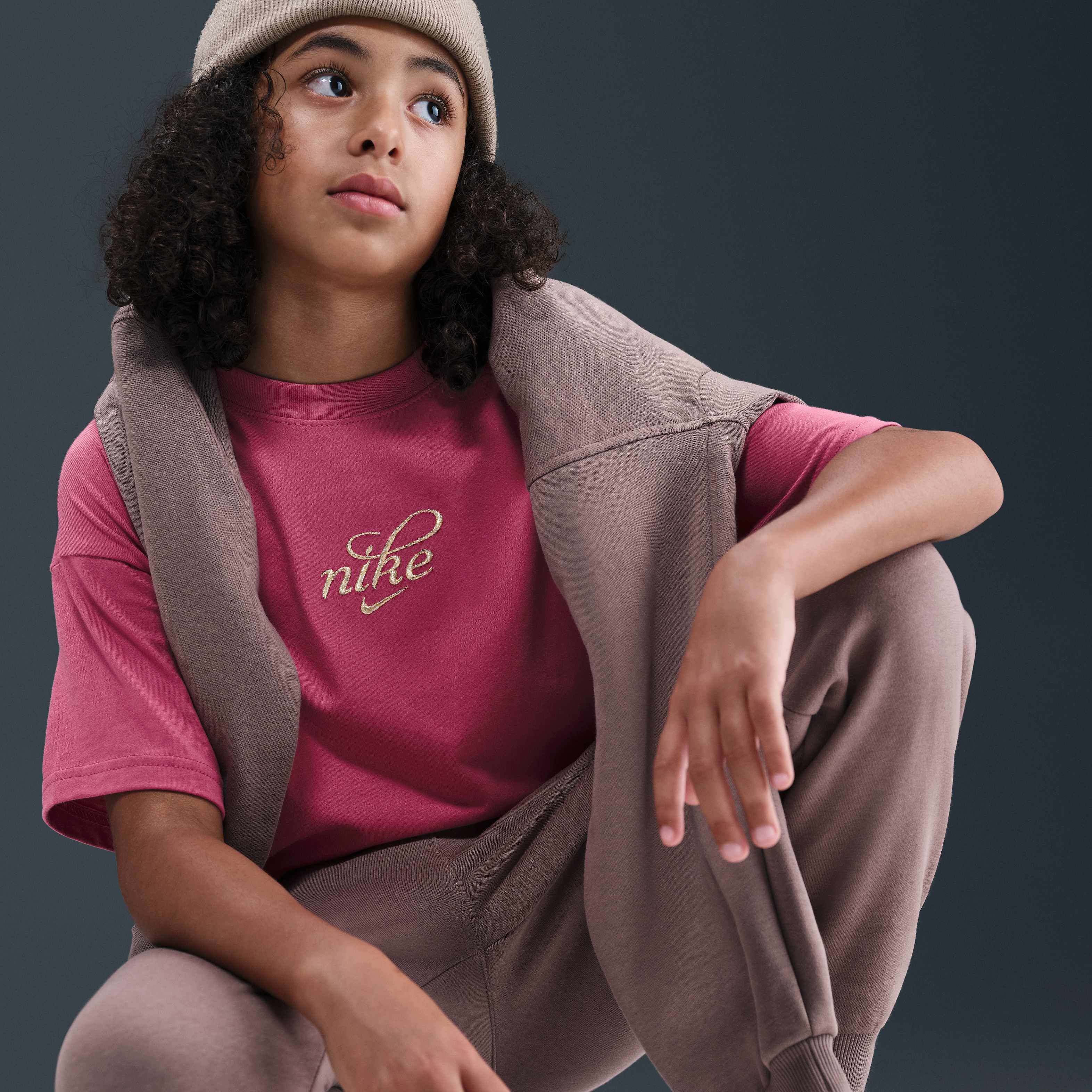 نايكي سبورتسوير image number 2