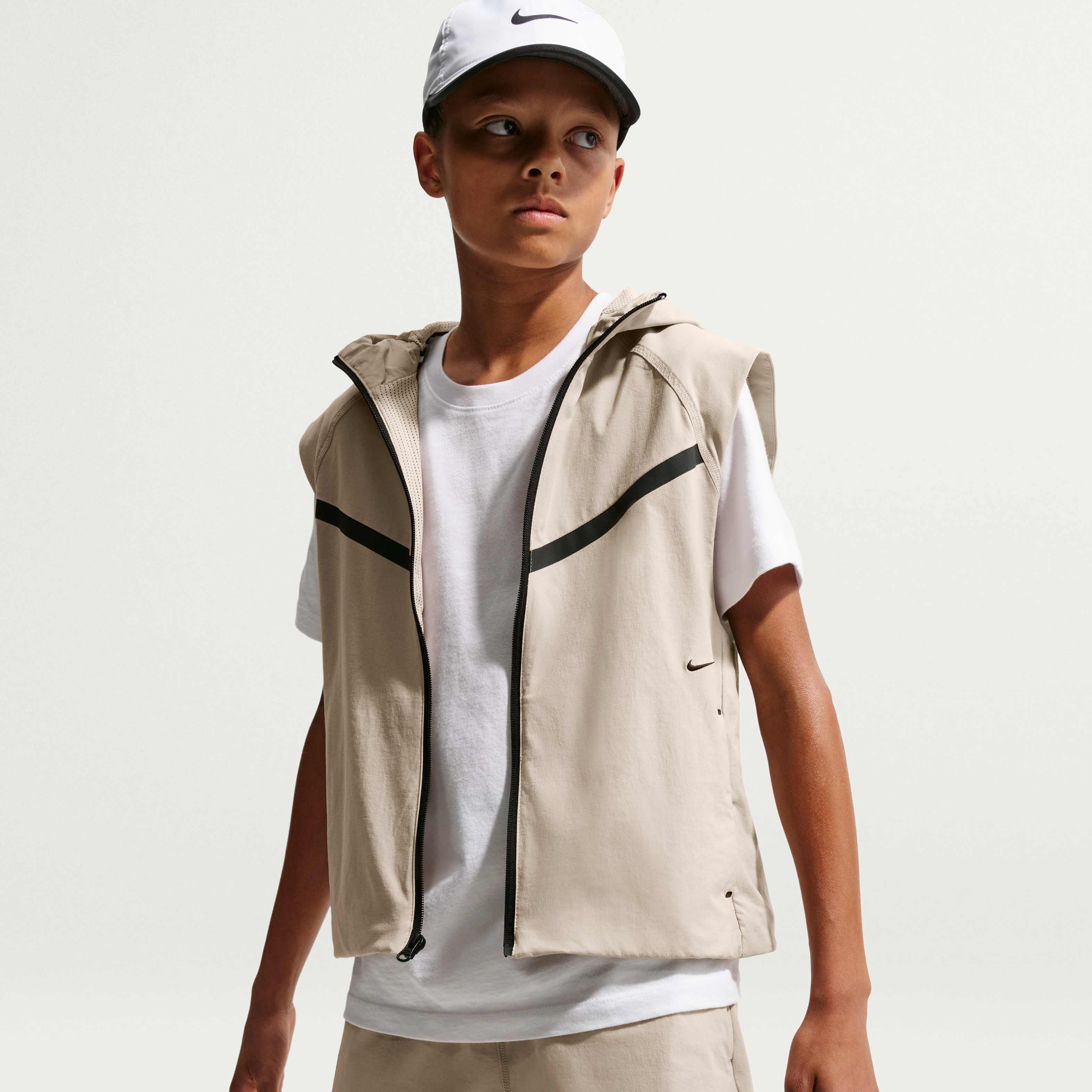 Nike Sportswear Tech image number 3