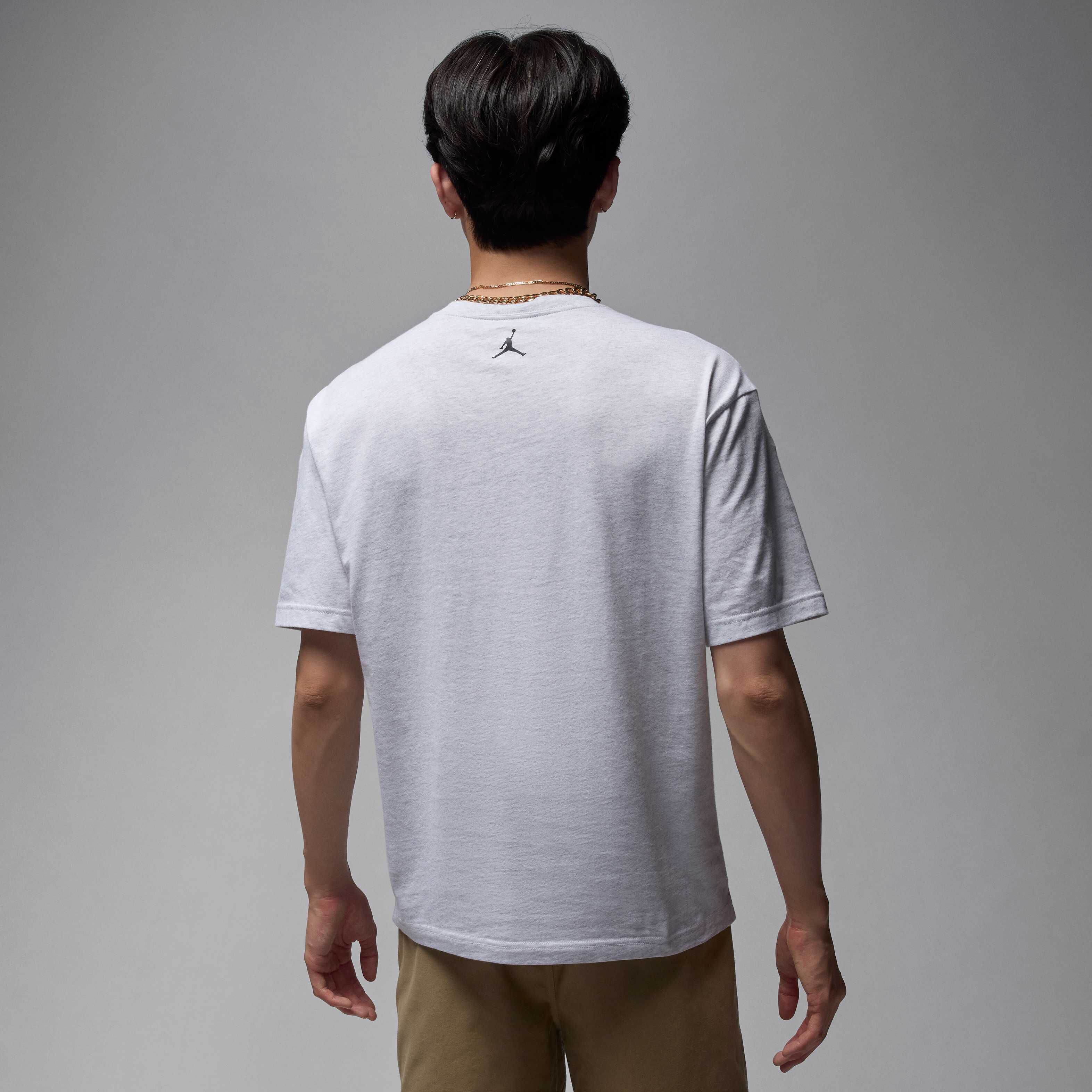 Jordan Brooklyn image number 1