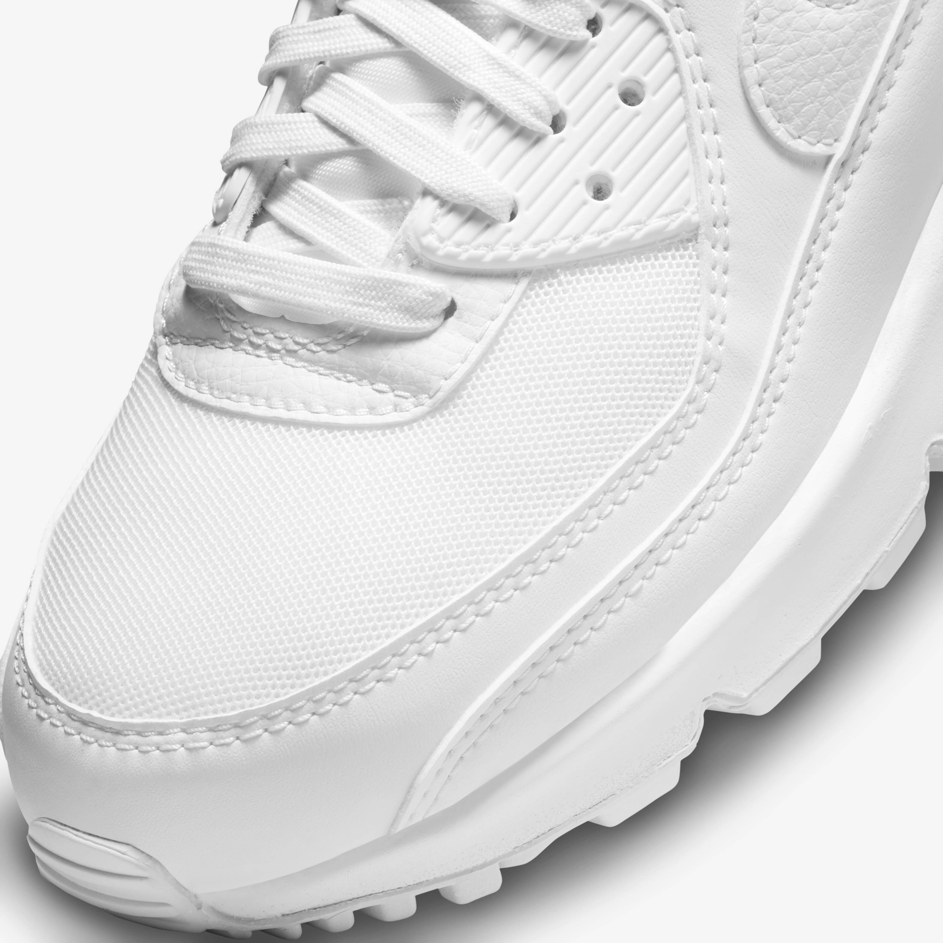 Buy Nike Air Max 90 Women s Shoes Nike Saudi Official