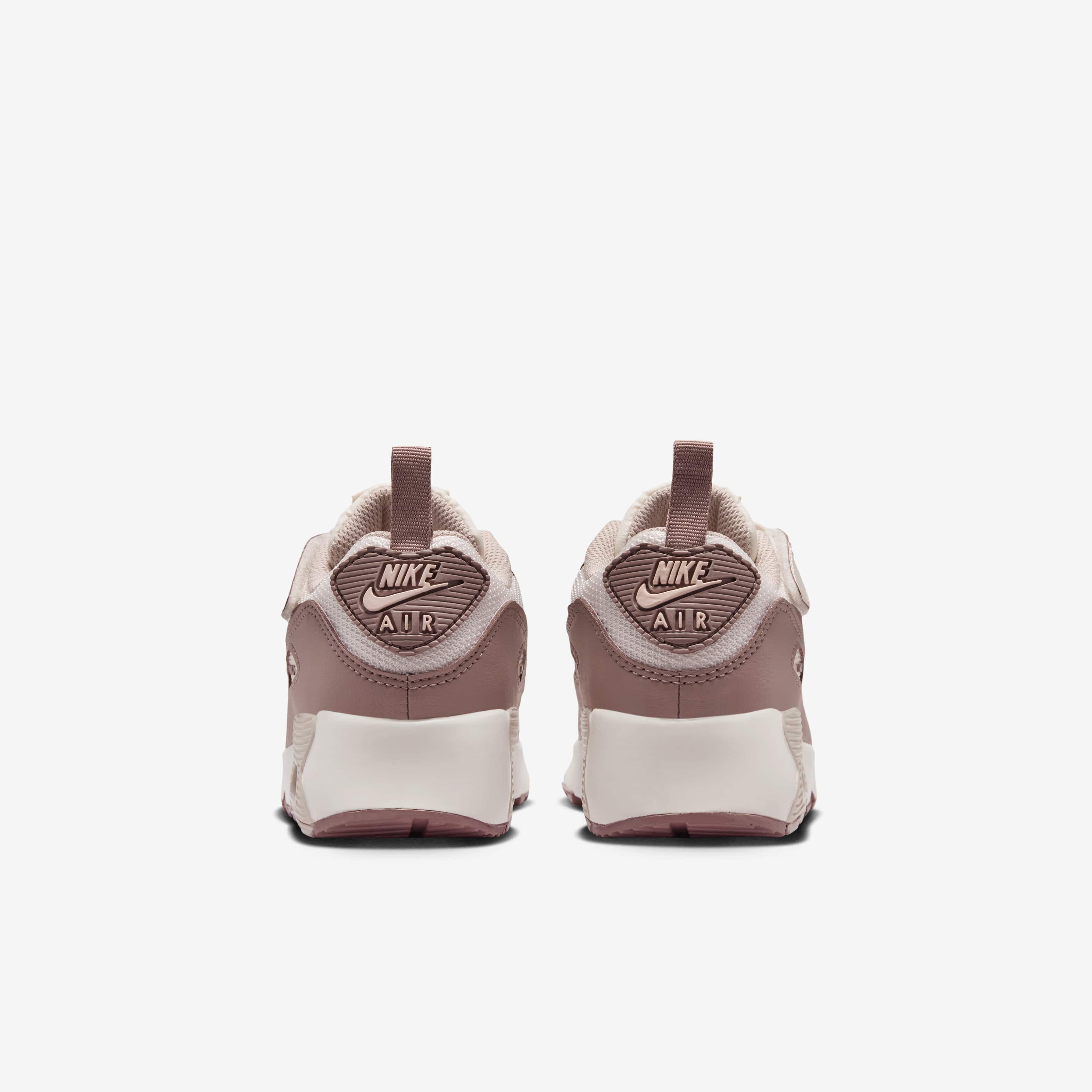 Nike Air Max 90 EasyOn image number 5