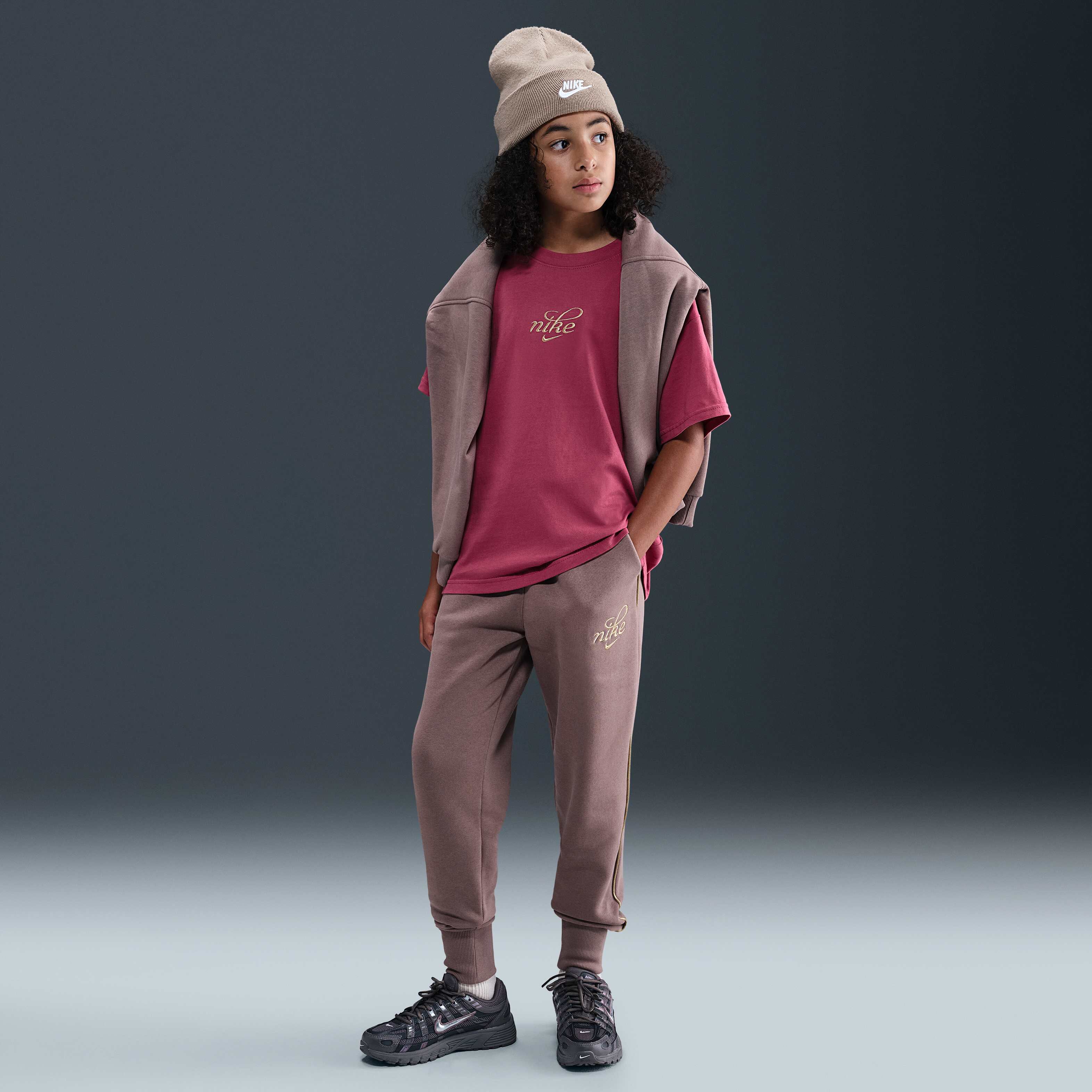 نايكي سبورتسوير image number 3