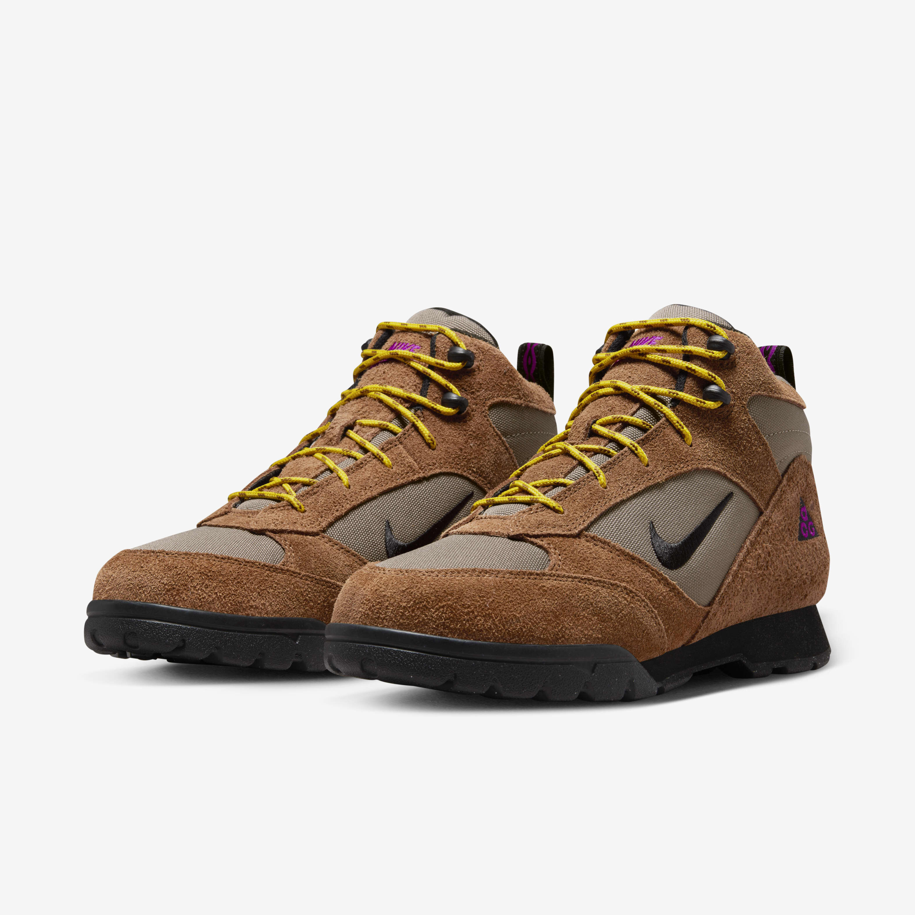 Orange acg nike boots discount