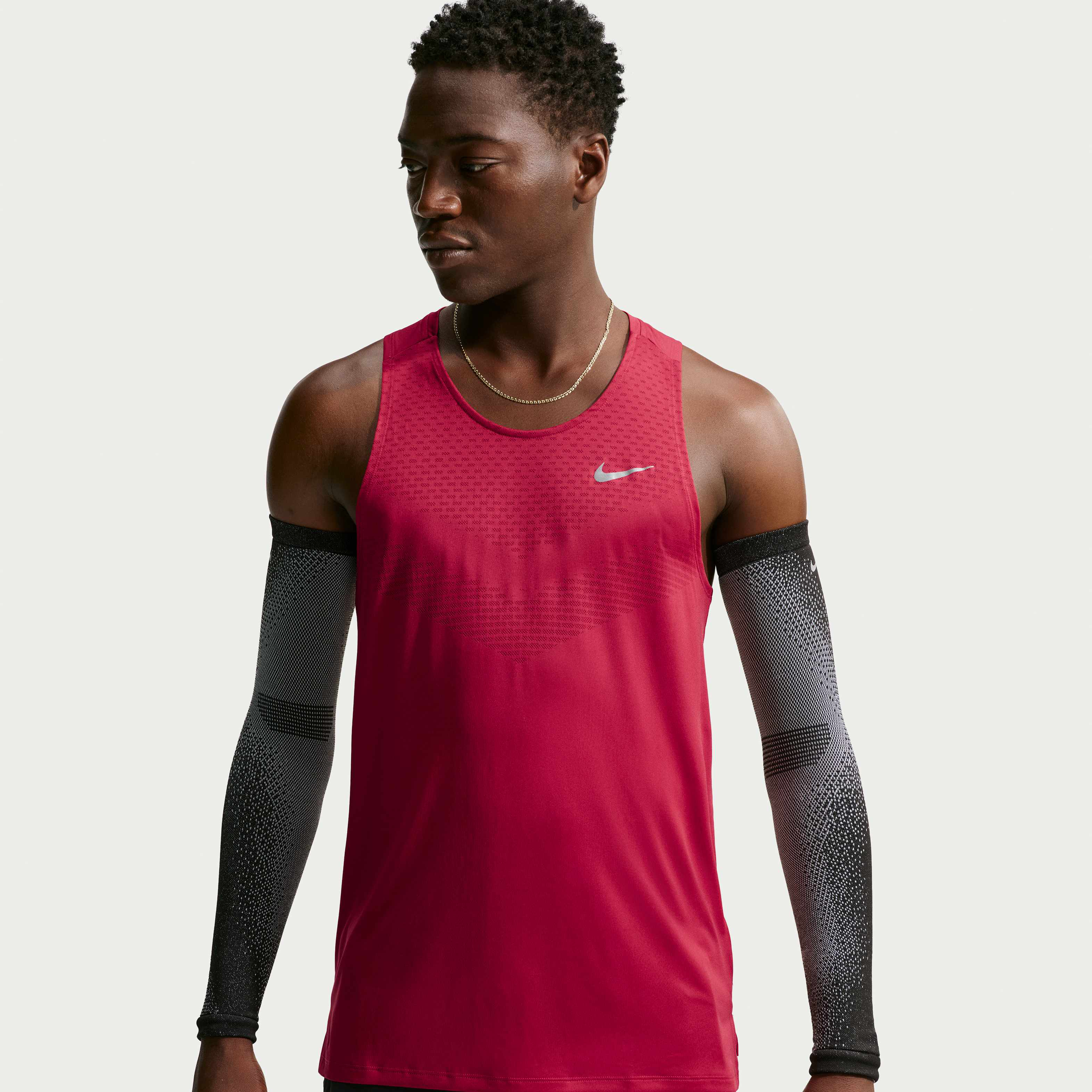 Nike Stride image number 0