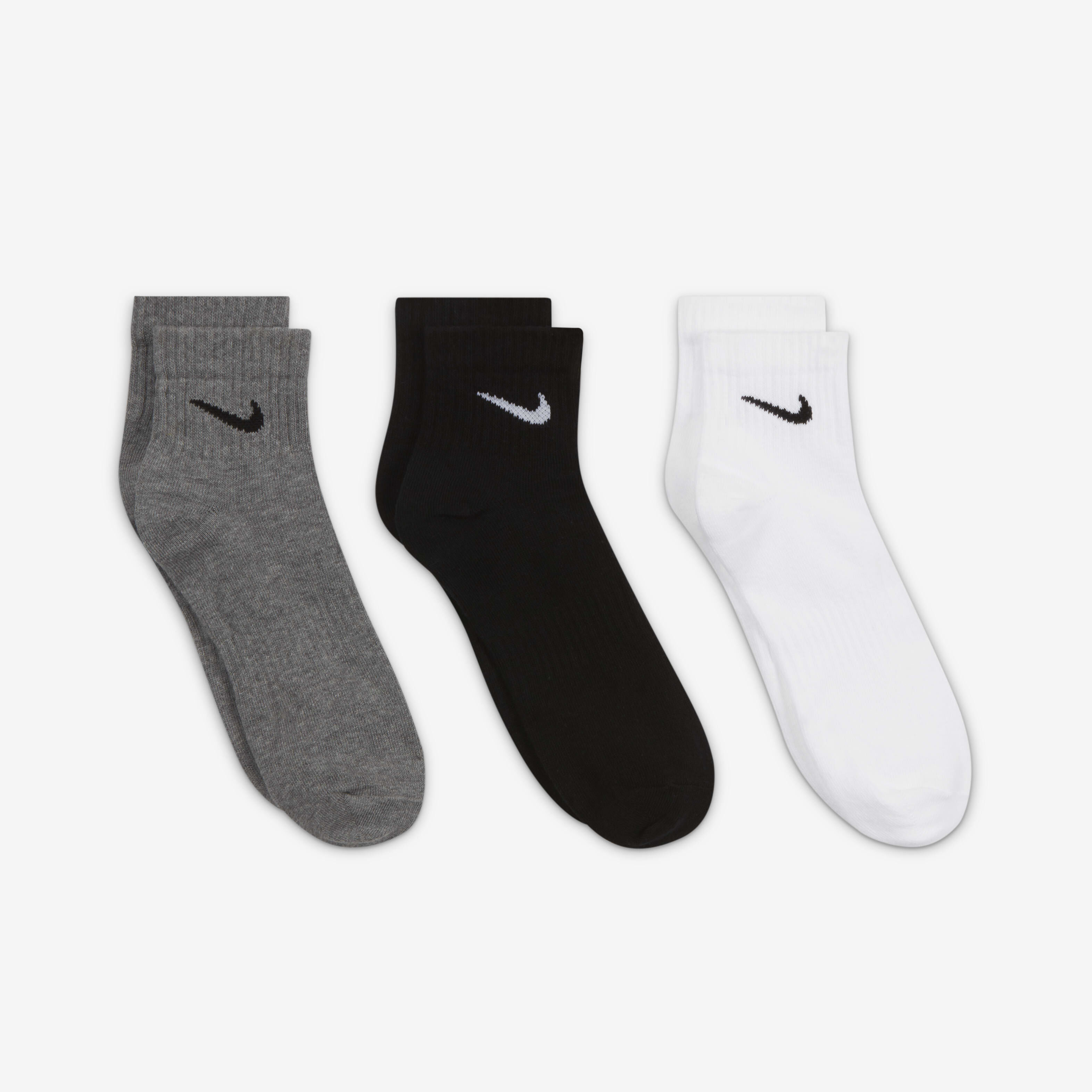 Buy Nike Everyday Lightweight Training Ankle Socks 3 Pairs Nike Saudi Official