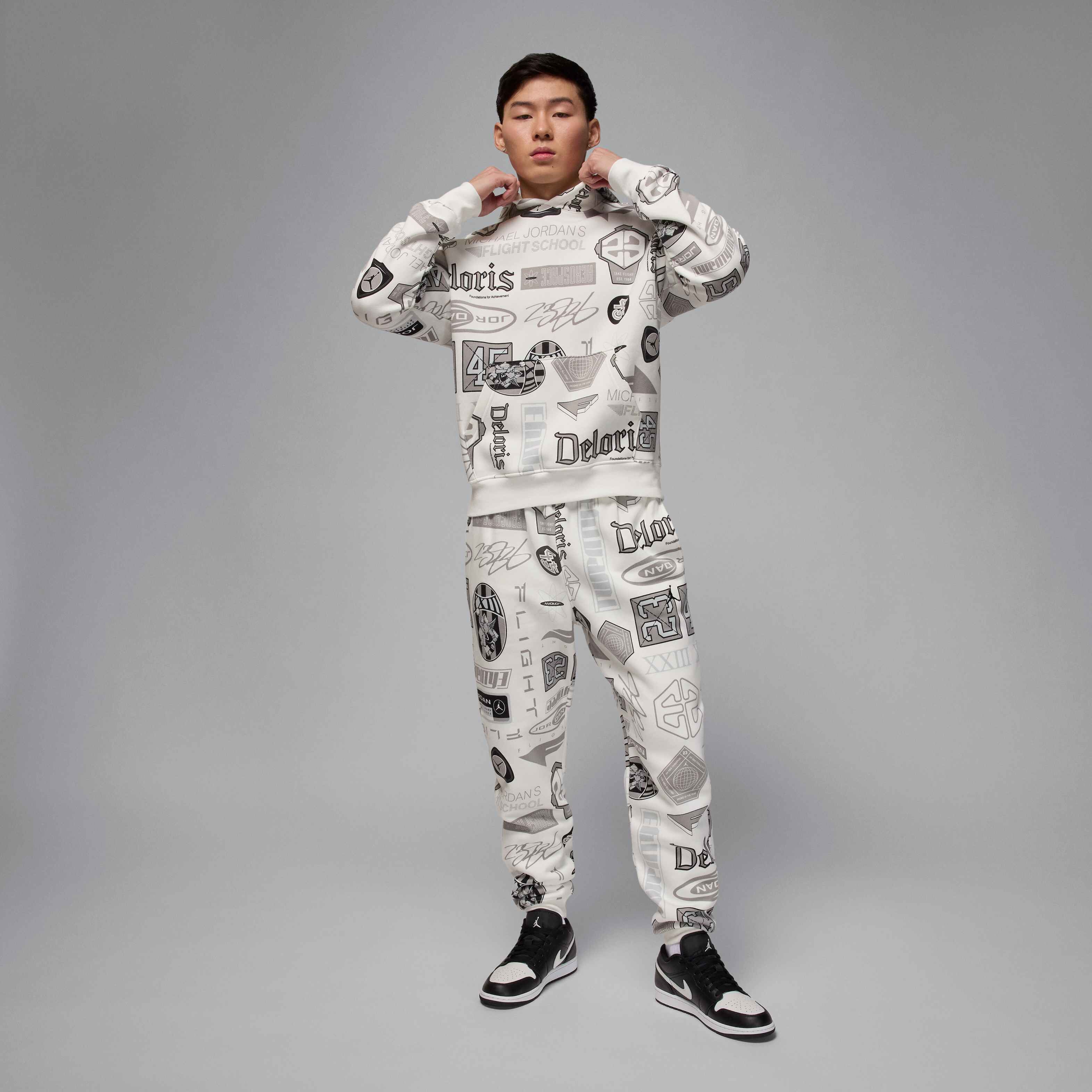 اير جوردن 1 لو image number 8