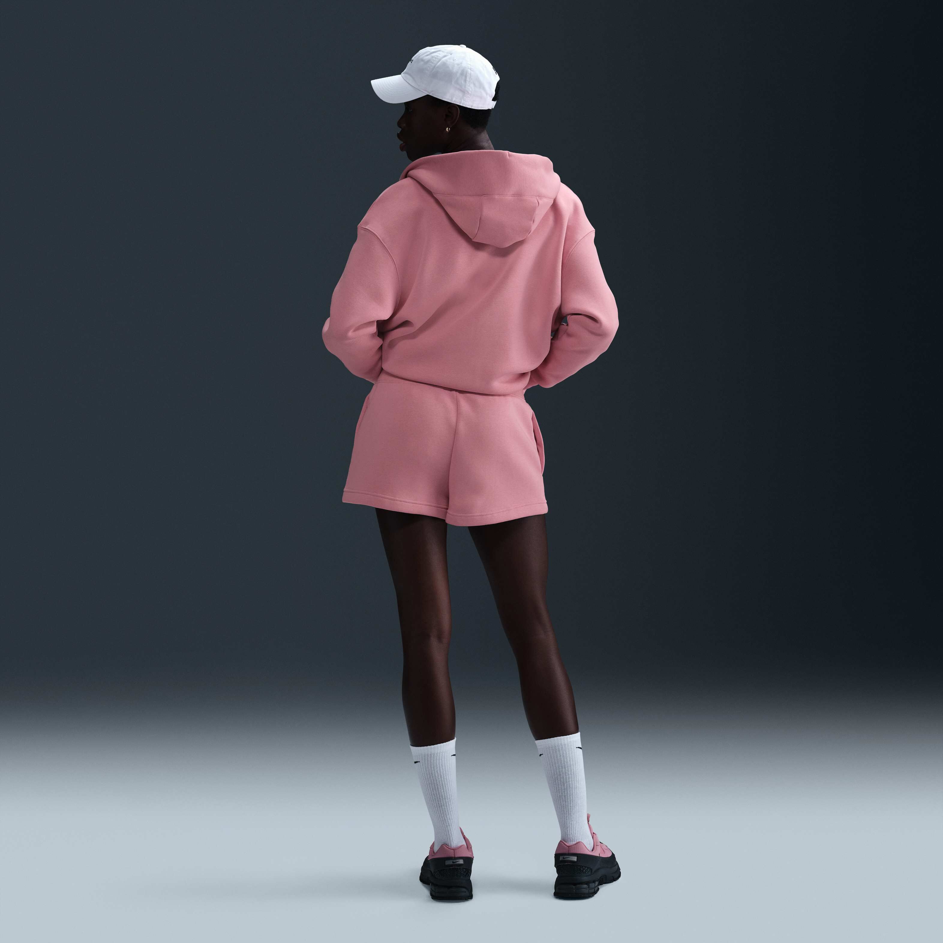 نايكي سبورتسوير فينيكس فليس image number 3